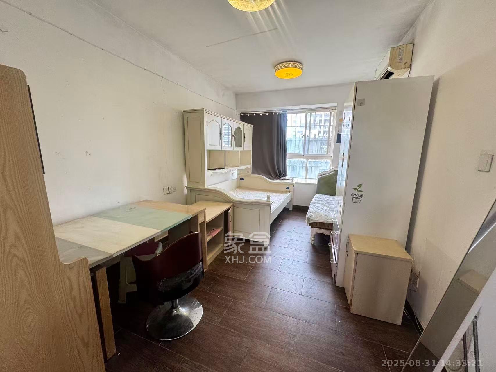 白沙晶城 1室1厅1卫 1400.0元/月 白沙晶城 1室1厅1卫 1400.0元/月室内图