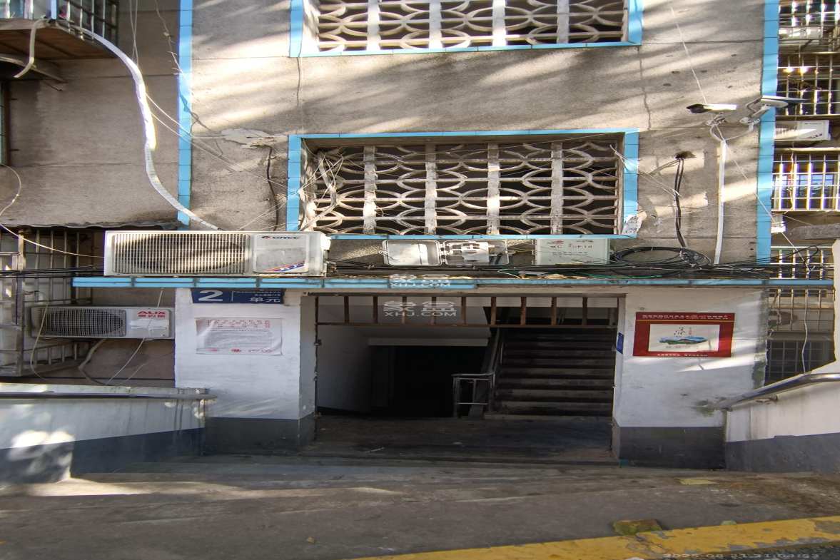 天心游路散盘 3室2厅1卫 1900.0元/月 天心游路散盘 3室2厅1卫 1900.0元/月室内图