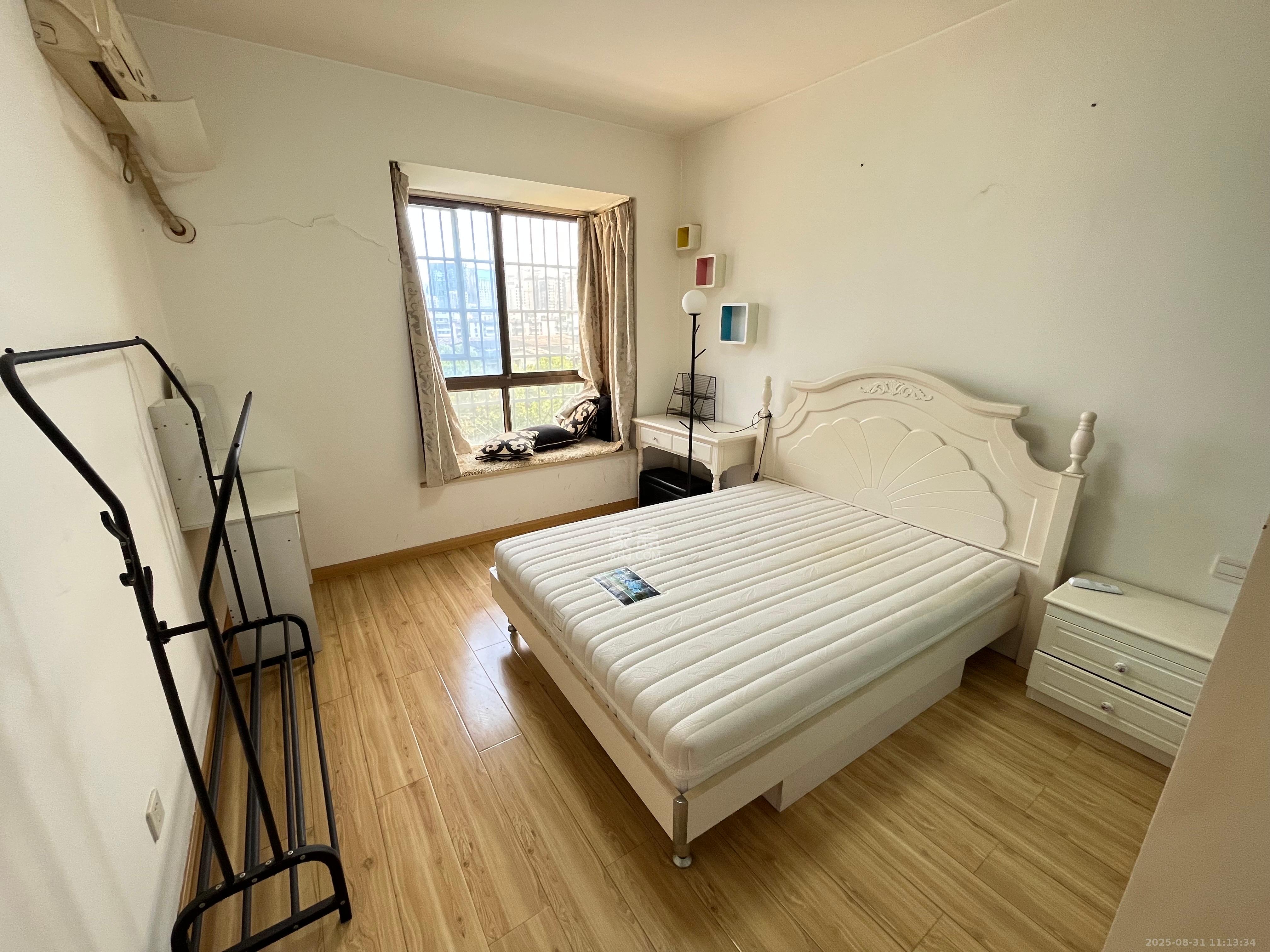 君悦紫园 2室1厅1卫 2600.0元/月 君悦紫园 2室1厅1卫 2600.0元/月室内图