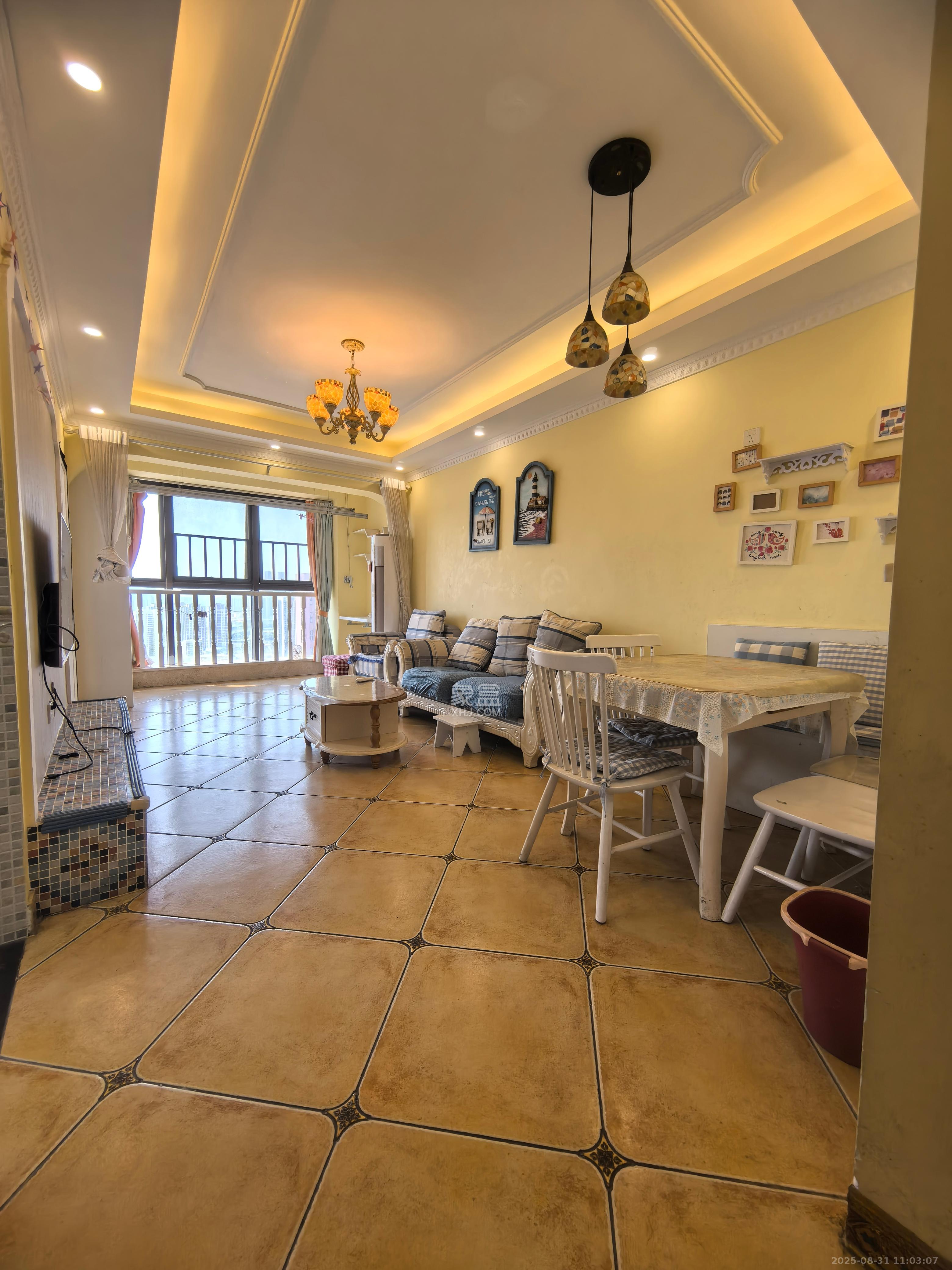 芙蓉万国城MOMA(卓越汇富苑) 3室2厅1卫 2000.0元/月 芙蓉万国城MOMA(卓越汇富苑) 3室2厅1卫 2000.0元/月室内图