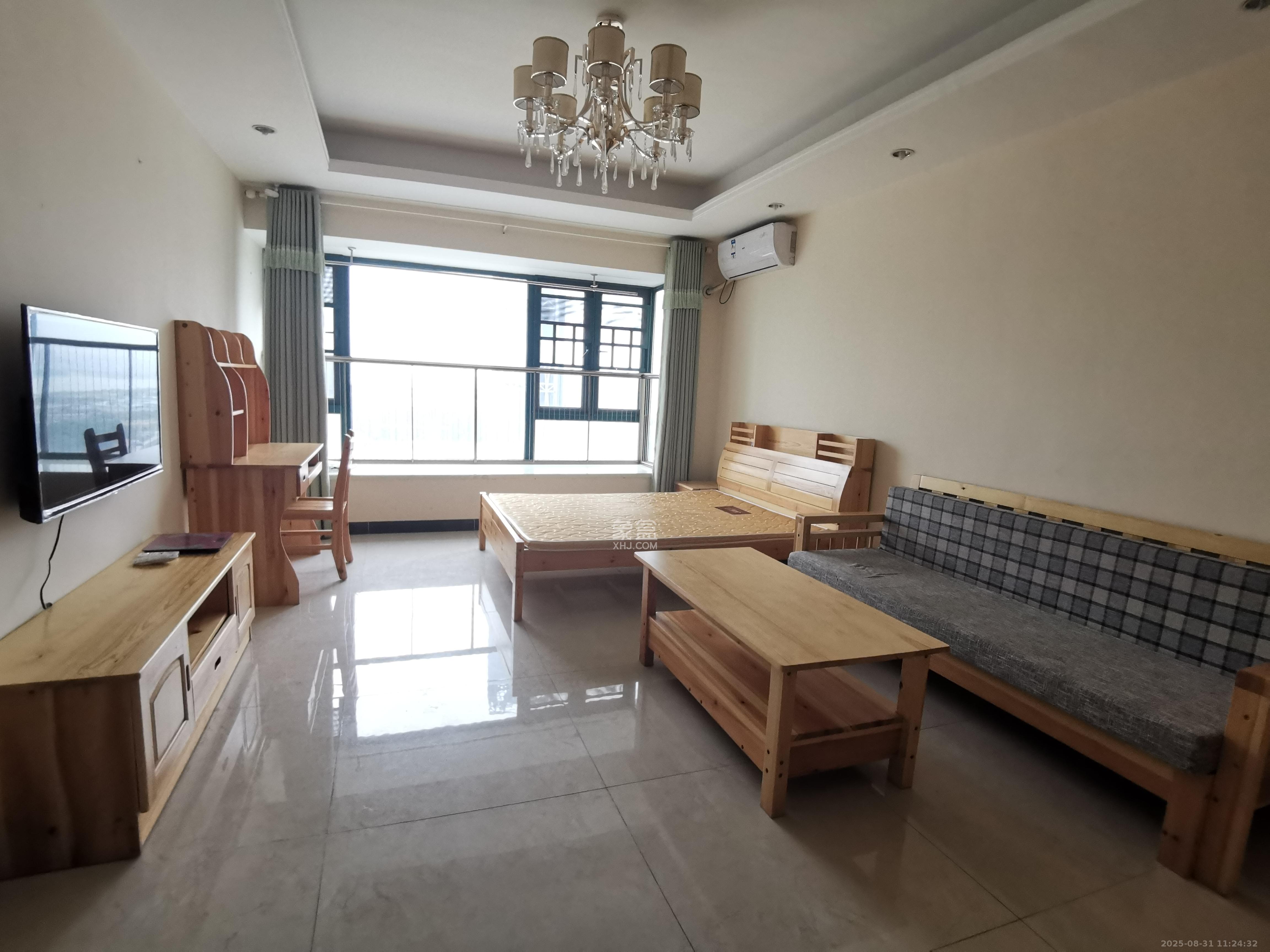 恒大御景湾  1室1厅1卫    1700.0元/月室内图