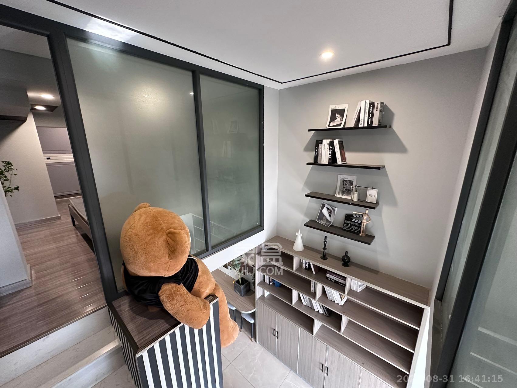 弘坤云寓  1室1厅1卫    2600.0元/月 弘坤云寓  1室1厅1卫    2600.0元/月室内图