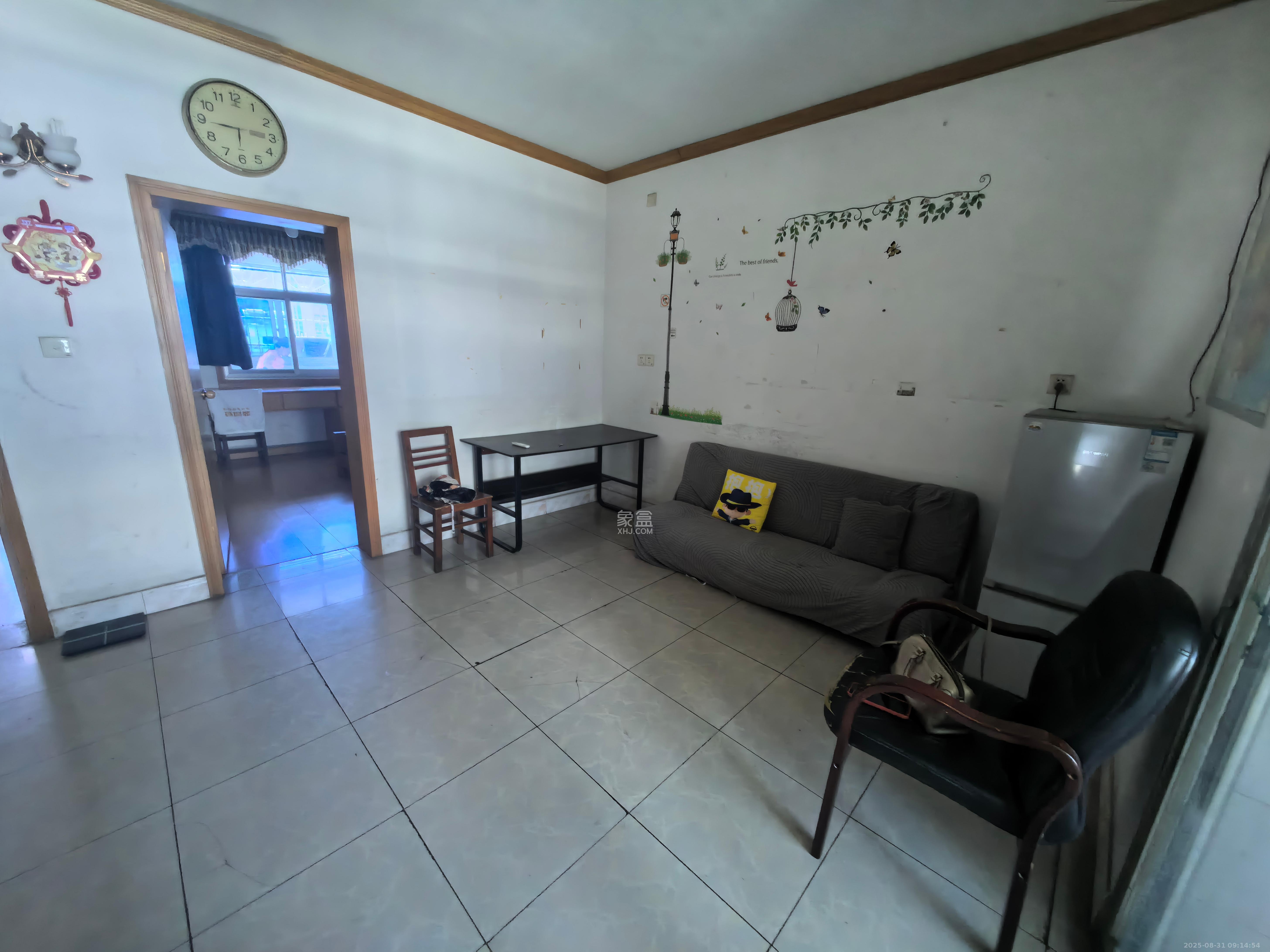 丝茅冲邮电二巷  2室1厅1卫    1400.0元/月 丝茅冲邮电二巷  2室1厅1卫    1400.0元/月室内图