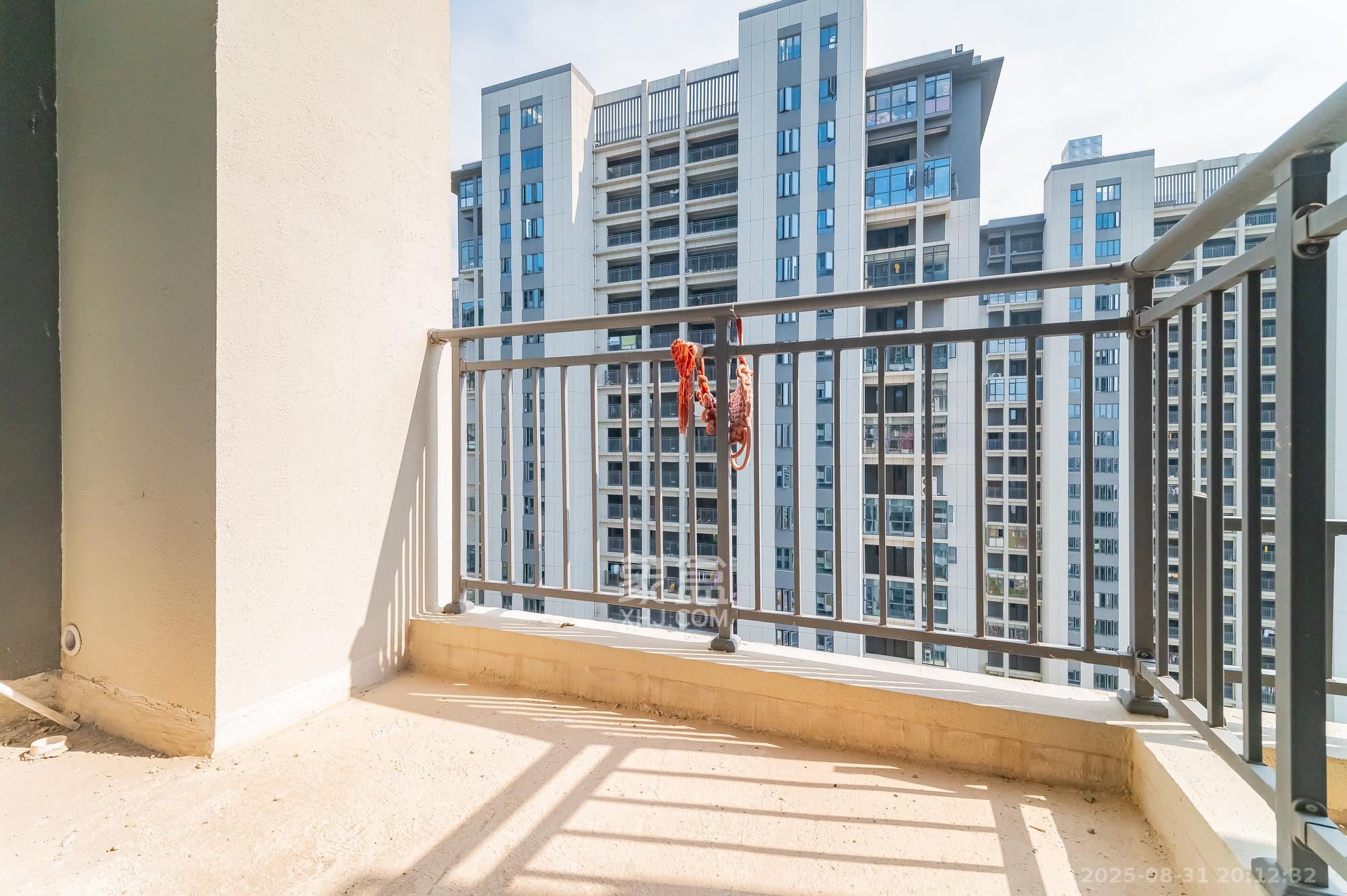 金辉优步星樾 3室2厅2卫 59.8万 金辉优步星樾 3室2厅2卫 59.8万其他