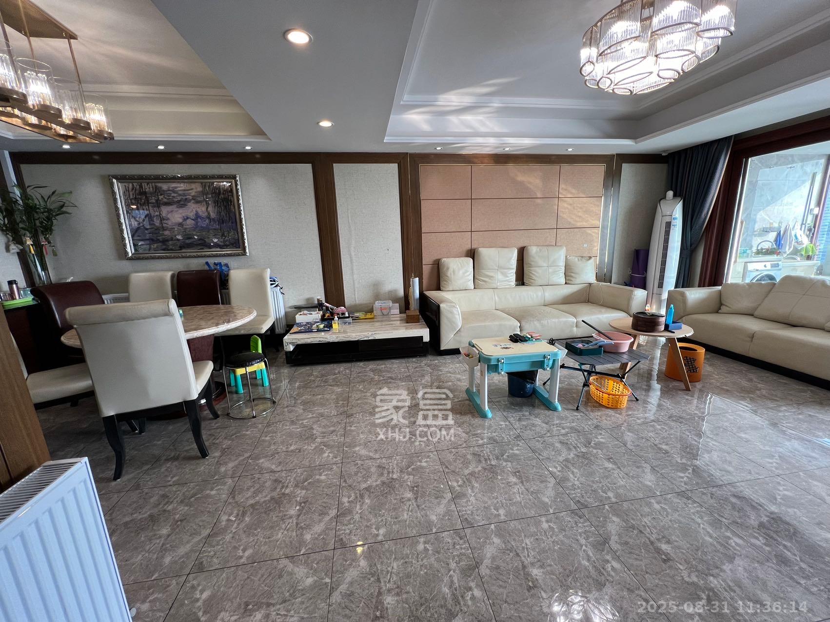 恒大御景半岛湘江苑(恒大御景半岛一期) 4室2厅2卫 7500.0元/月 恒大御景半岛湘江苑(恒大御景半岛一期) 4室2厅2卫 7500.0元/月室内图