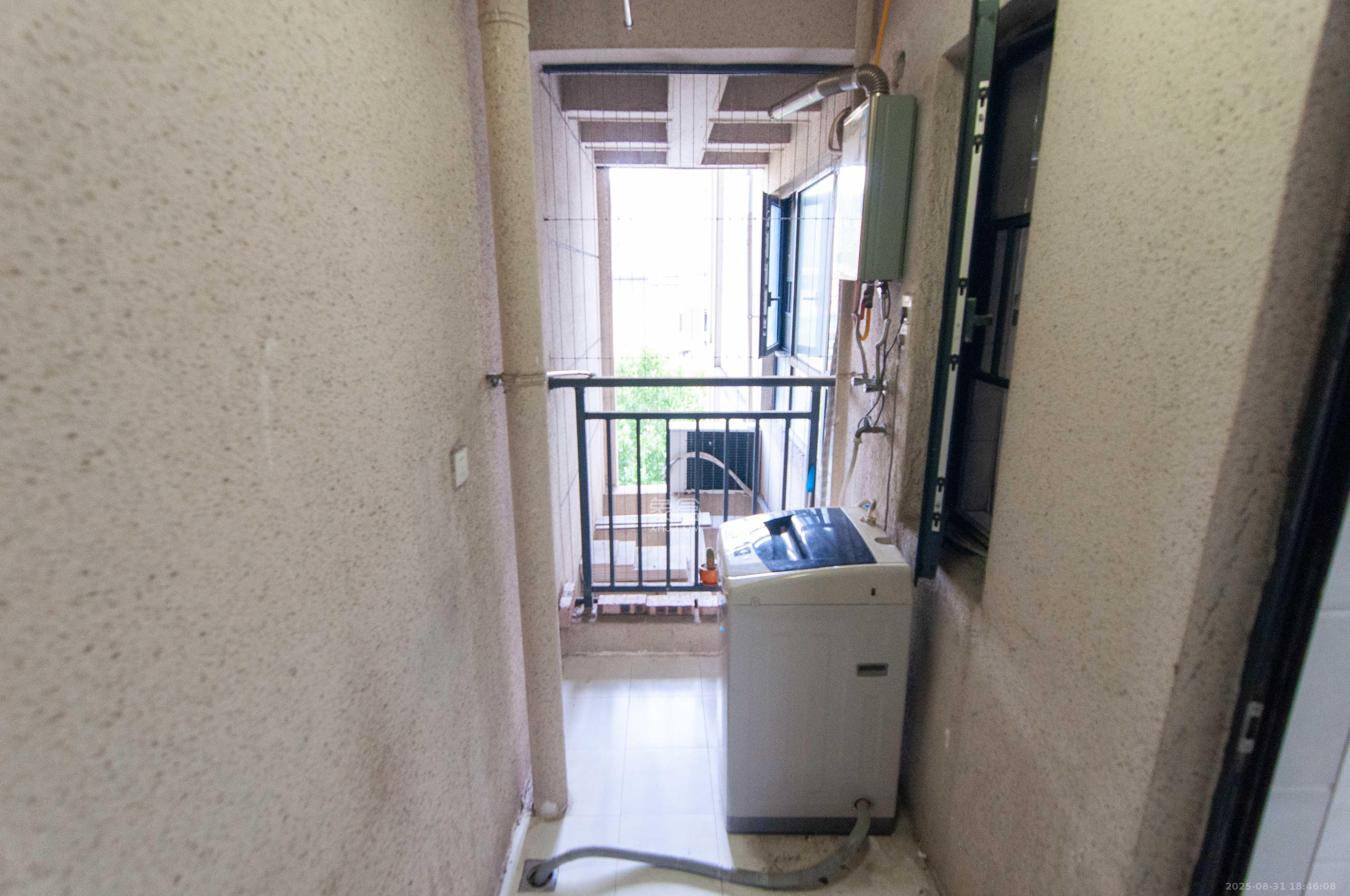 中海梅溪湖壹号  3室2厅1卫    125.0万 中海梅溪湖壹号  3室2厅1卫    125.0万其他