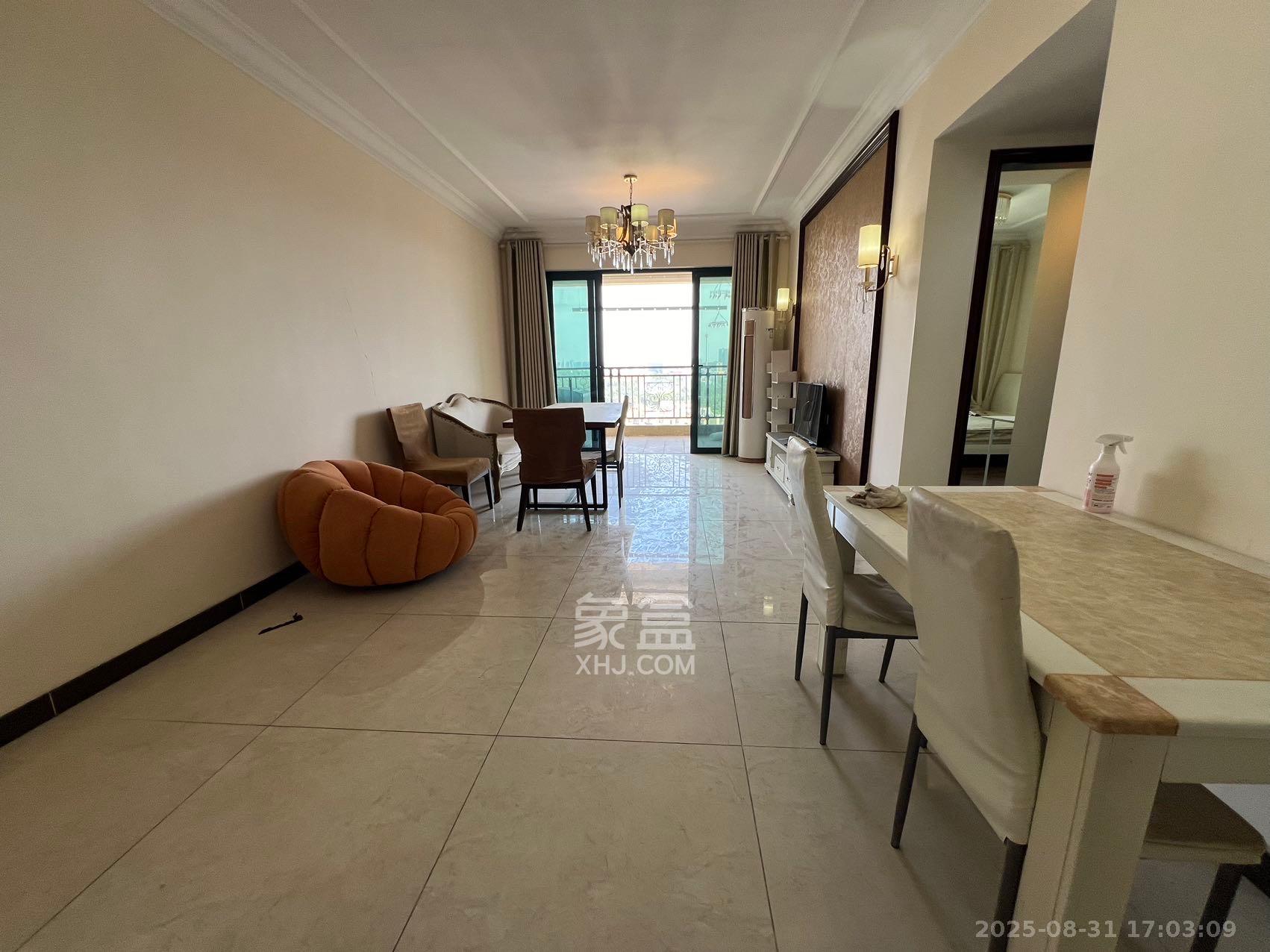 恒大雅苑 2室2厅1卫 2100.0元/月 恒大雅苑 2室2厅1卫 2100.0元/月室内图