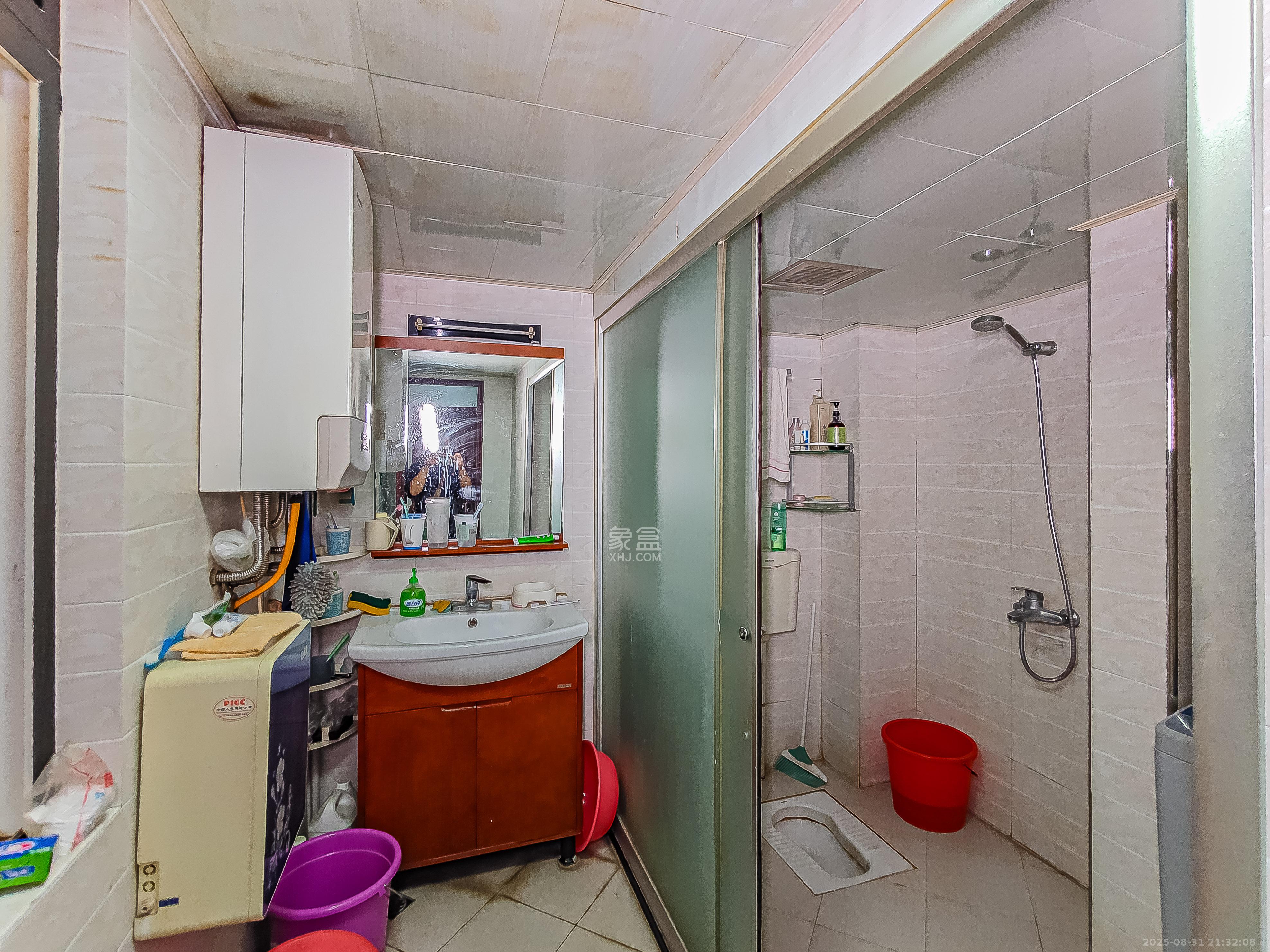 三重星都心  3室2厅2卫    150.0万 三重星都心  3室2厅2卫    150.0万卫生间