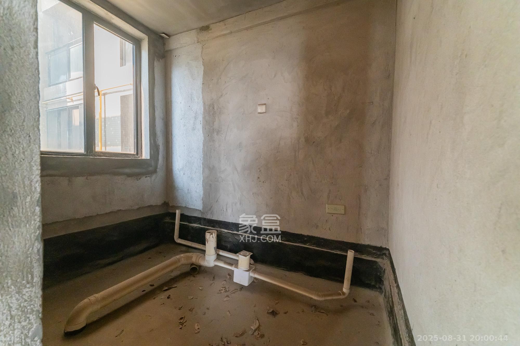 松雅湖金岸  3室2厅1卫    118.0万其他