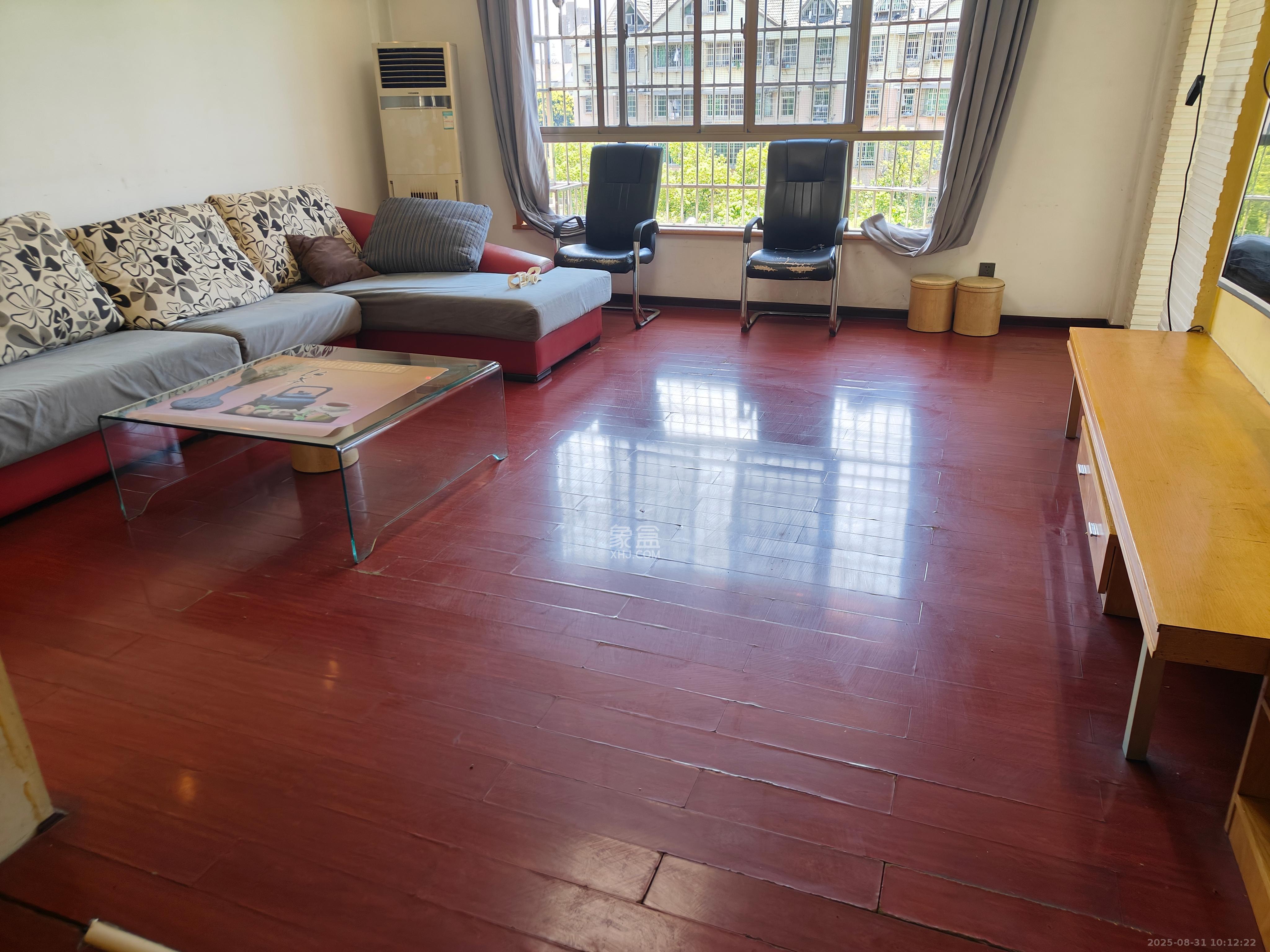 芙蓉公寓  3室2厅2卫    2500.0元/月 芙蓉公寓  3室2厅2卫    2500.0元/月