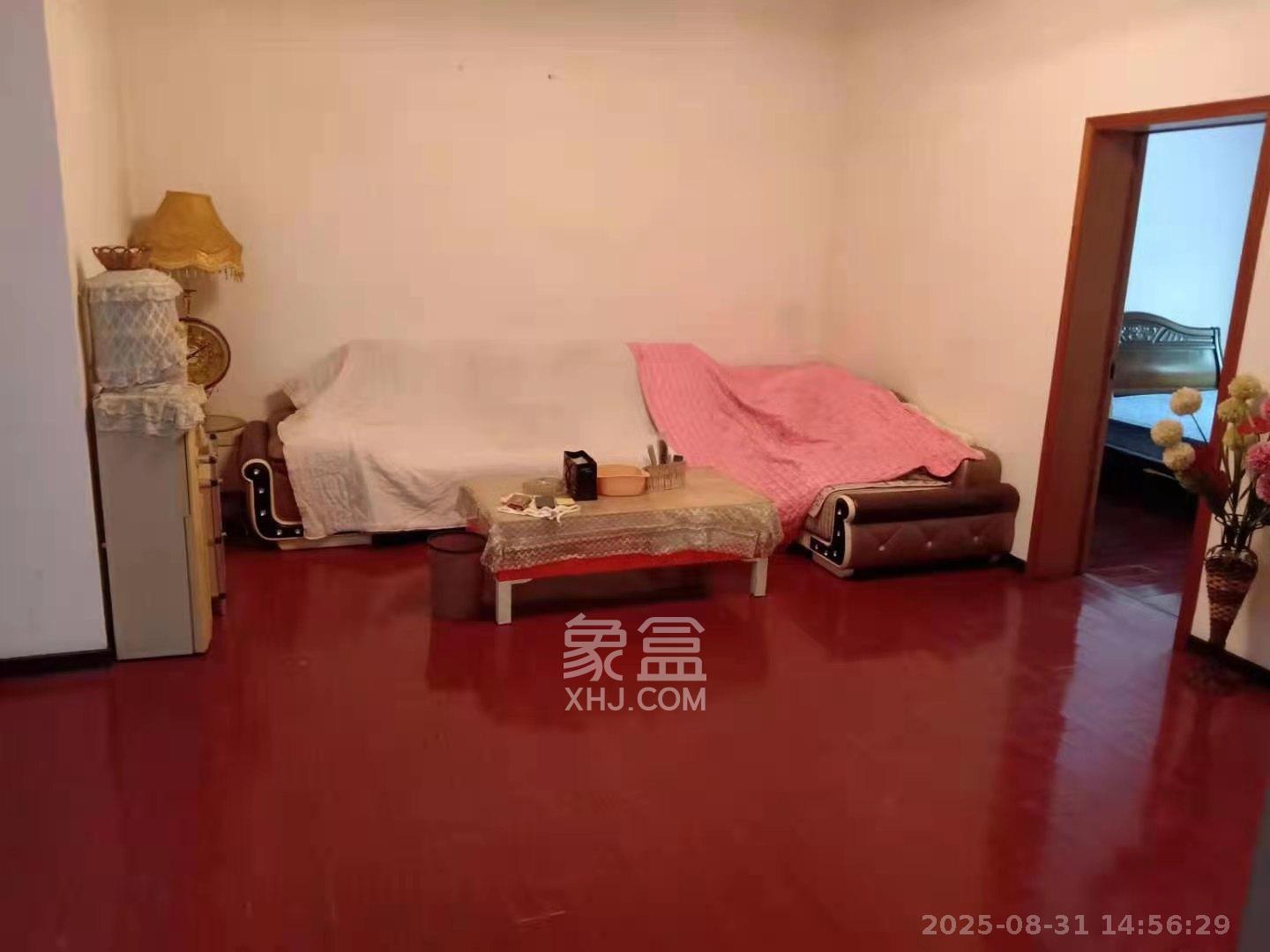 中南汽车世界 3室2厅2卫 1200.0元/月 中南汽车世界 3室2厅2卫 1200.0元/月室内图