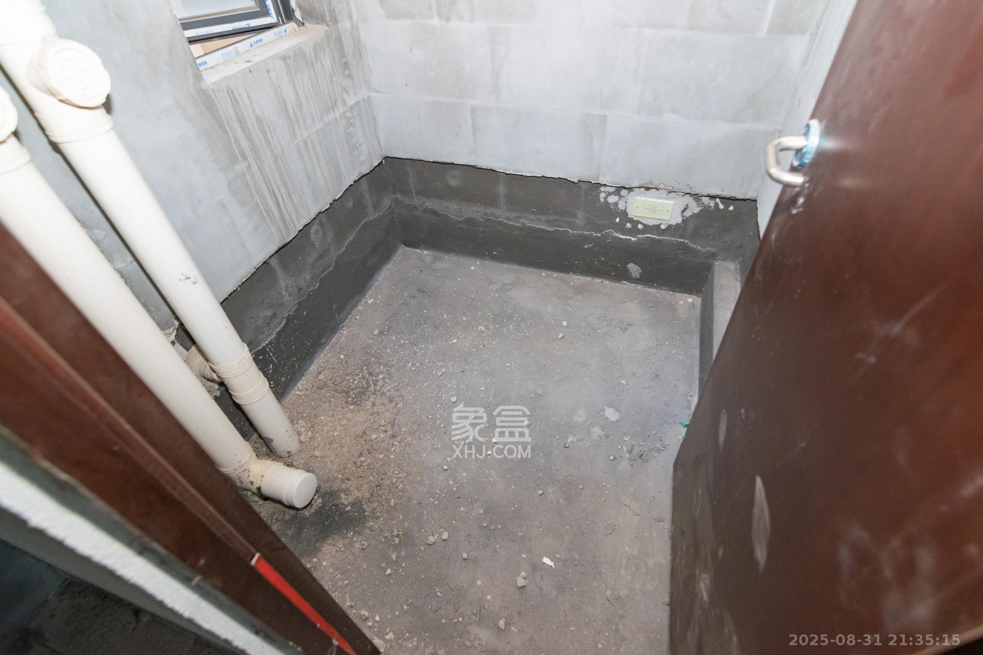 澳海望洲府  3室1厅2卫    52.0万卫生间