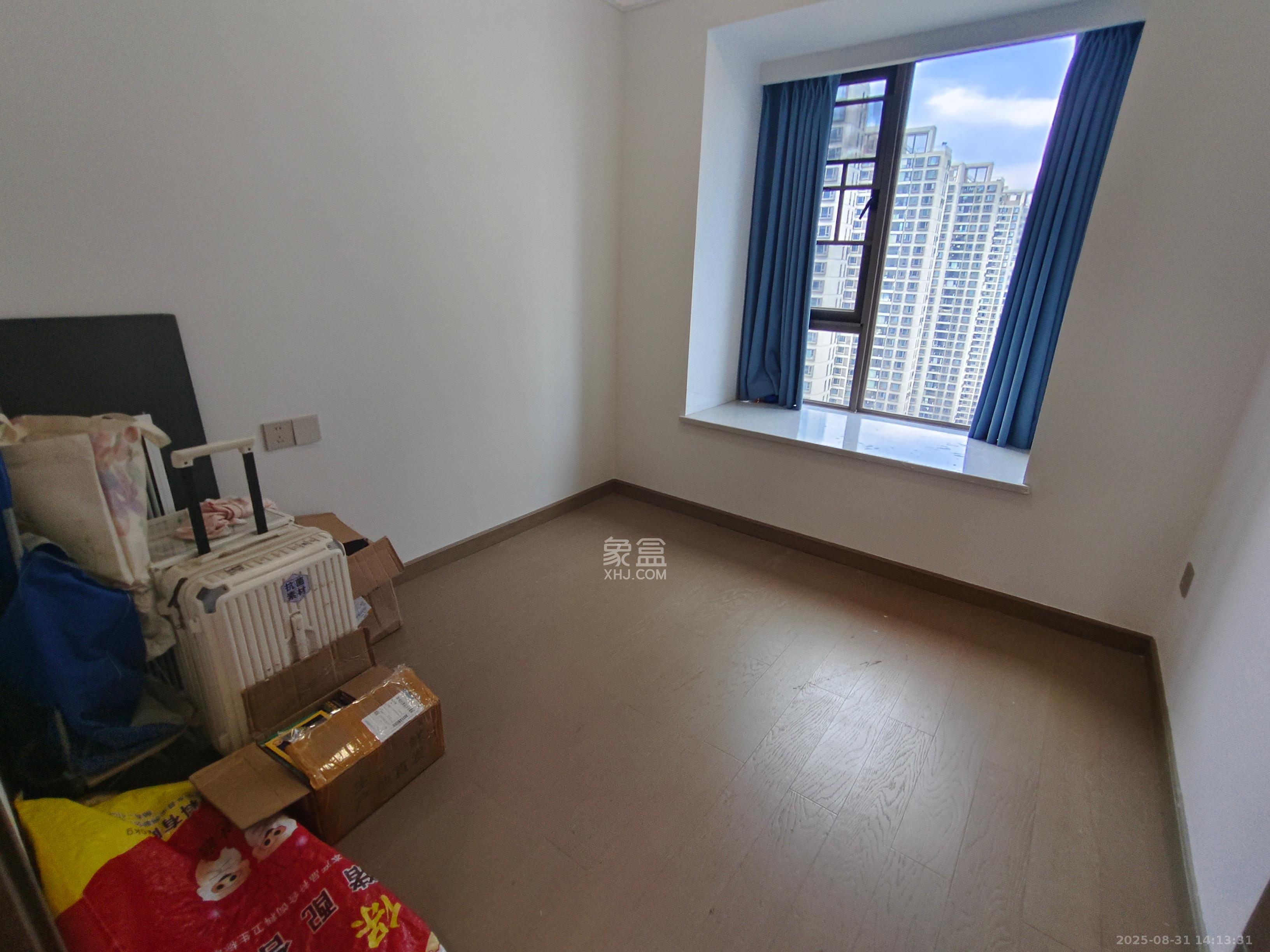 长沙溪山悦  4室2厅2卫   3400.00元/月室内图
