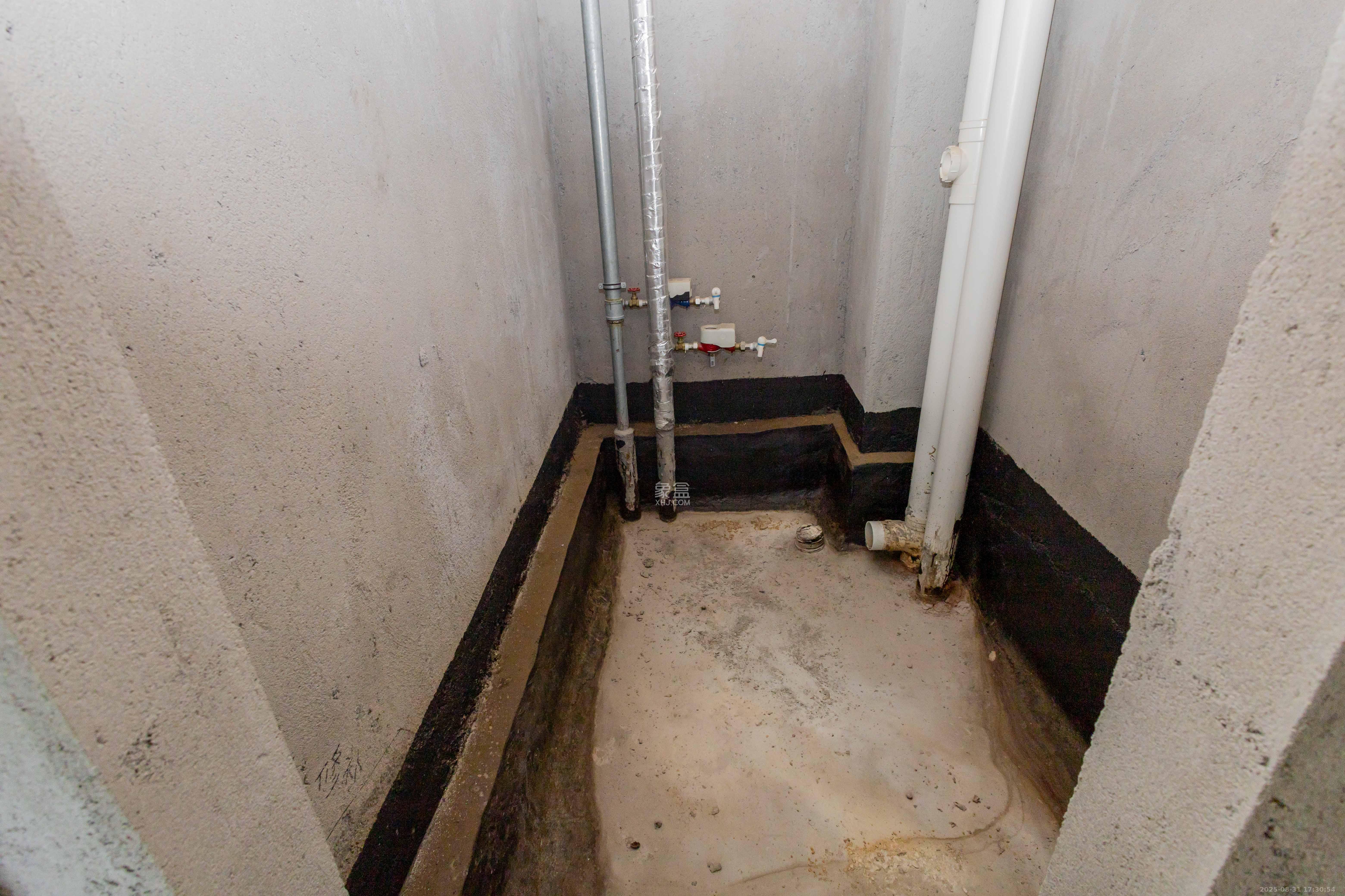 辉宏橄榄城  1室1厅1卫    19.8万卫生间