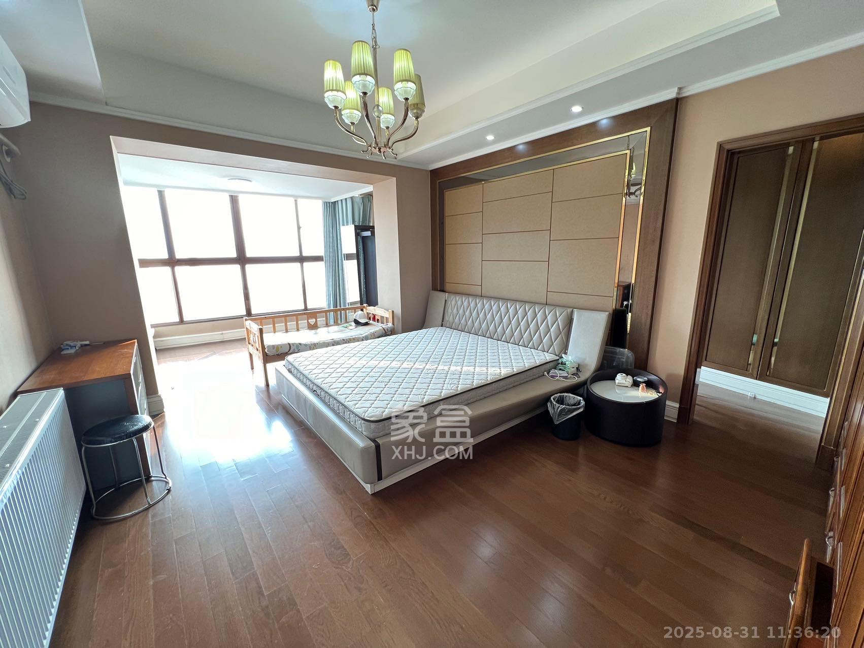 恒大御景半岛湘江苑(恒大御景半岛一期) 4室2厅2卫 7500.0元/月 恒大御景半岛湘江苑(恒大御景半岛一期) 4室2厅2卫 7500.0元/月室内图