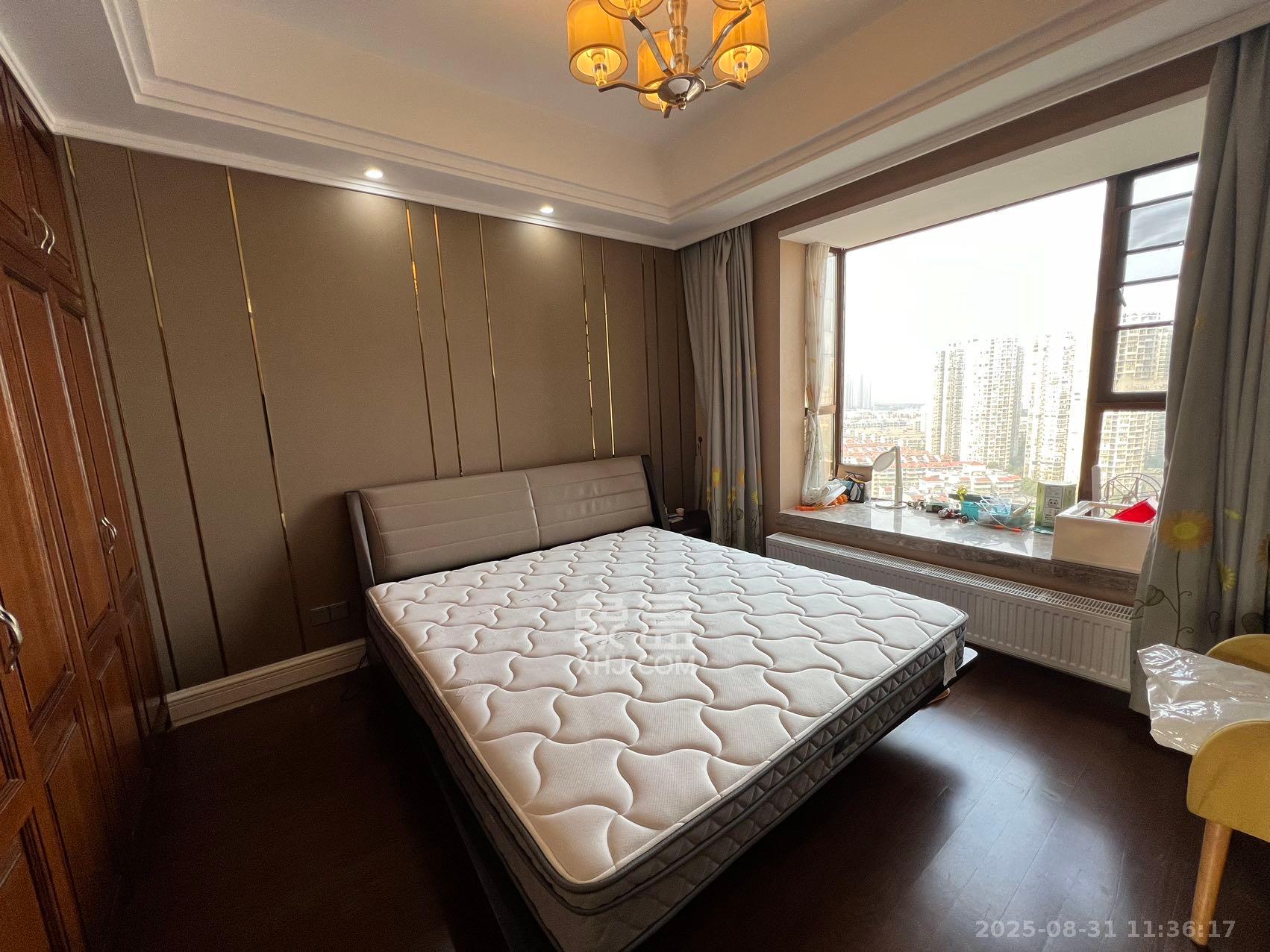 恒大御景半岛湘江苑(恒大御景半岛一期) 4室2厅2卫 7500.0元/月 恒大御景半岛湘江苑(恒大御景半岛一期) 4室2厅2卫 7500.0元/月室内图