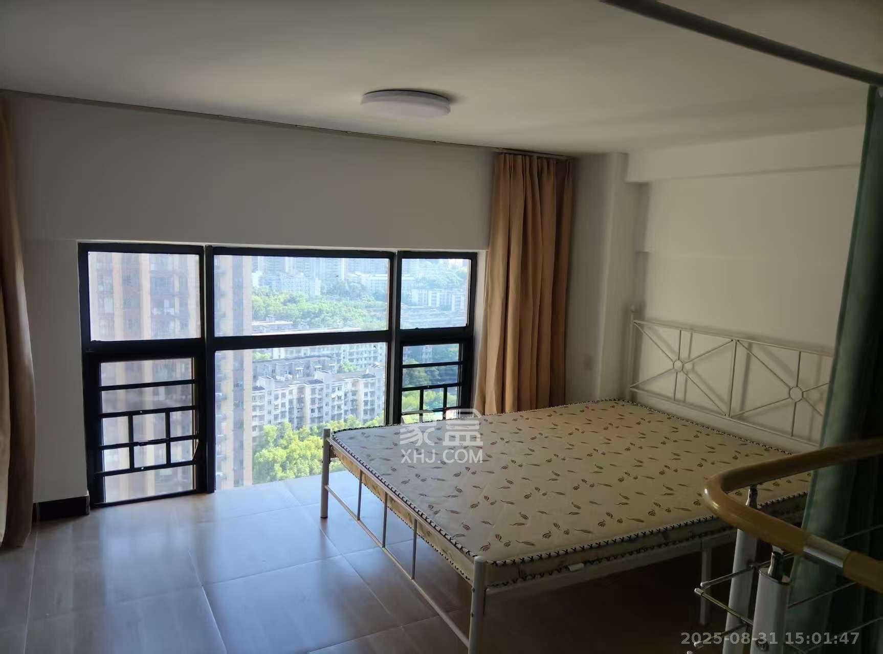 荣盛花语书苑  2室1厅1卫    2100.0元/月 荣盛花语书苑  2室1厅1卫    2100.0元/月室内图