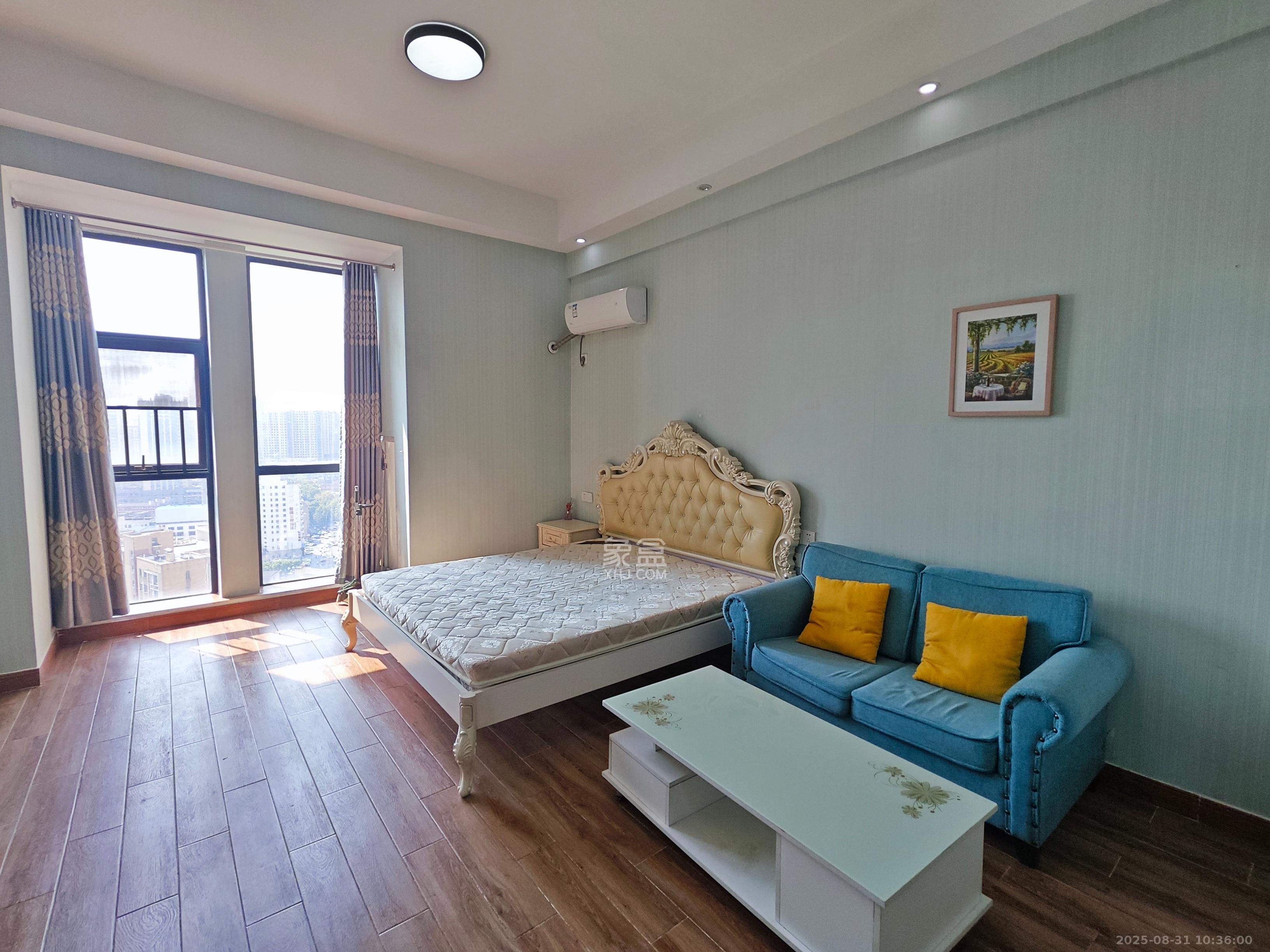 新世界广场  1室1厅1卫    1480.0元/月 新世界广场  1室1厅1卫    1480.0元/月室内图