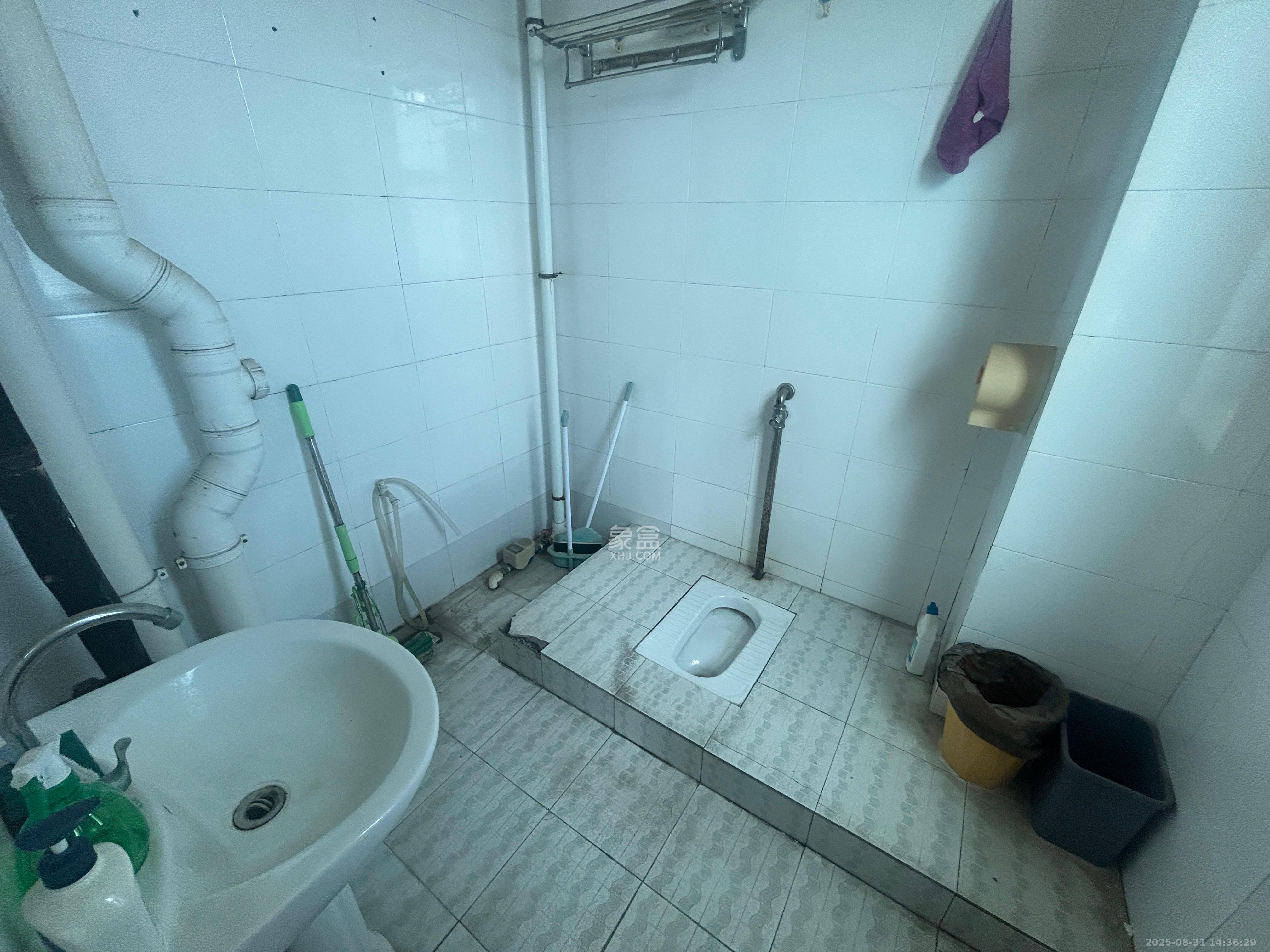 佳天国际新城  1室1厅1卫    1680.0元/月室内图