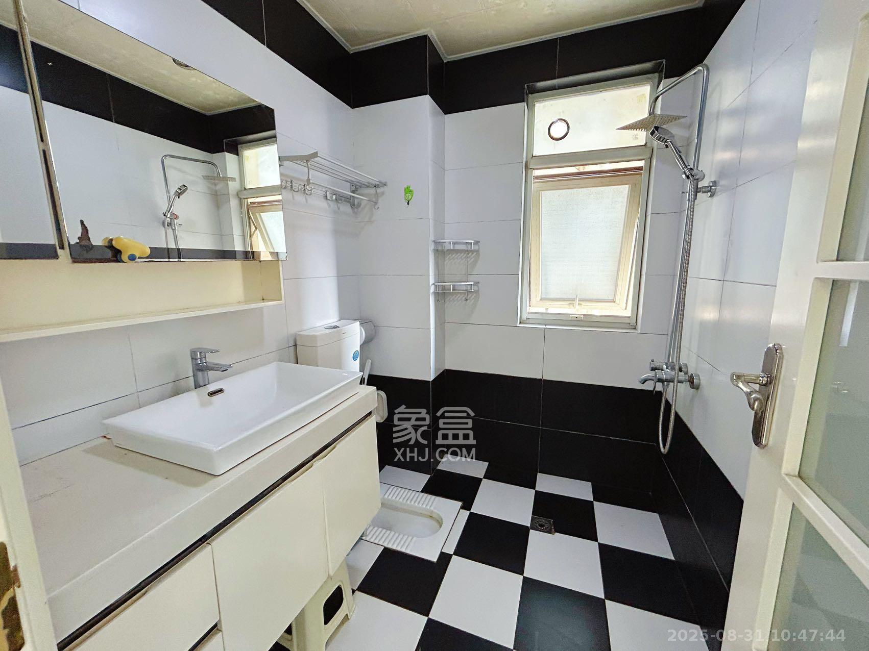 北辰三角洲D2区  2室2厅1卫    3000.0元/月室内图