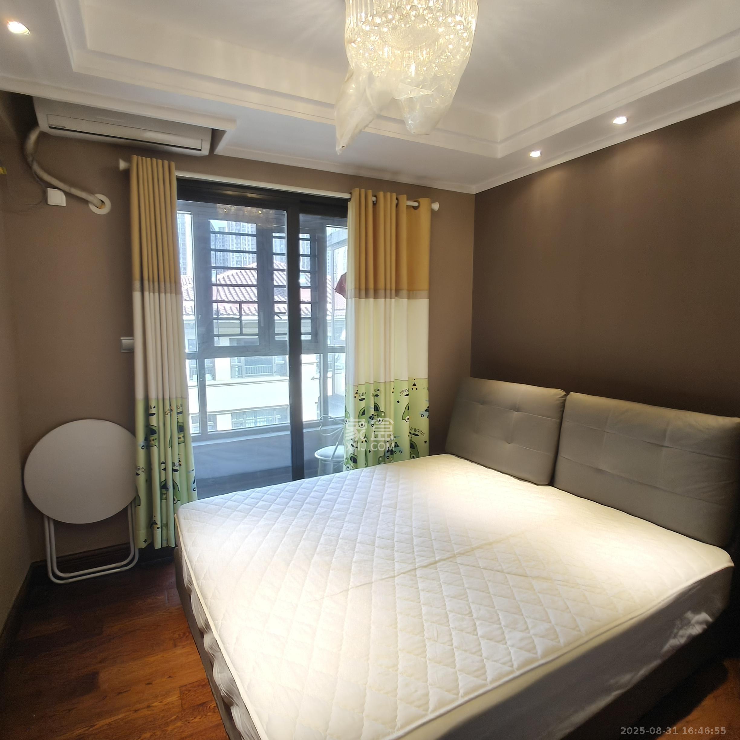 恒大御景天下城一期 3室2厅2卫 2700.0元/月 恒大御景天下城一期 3室2厅2卫 2700.0元/月室内图