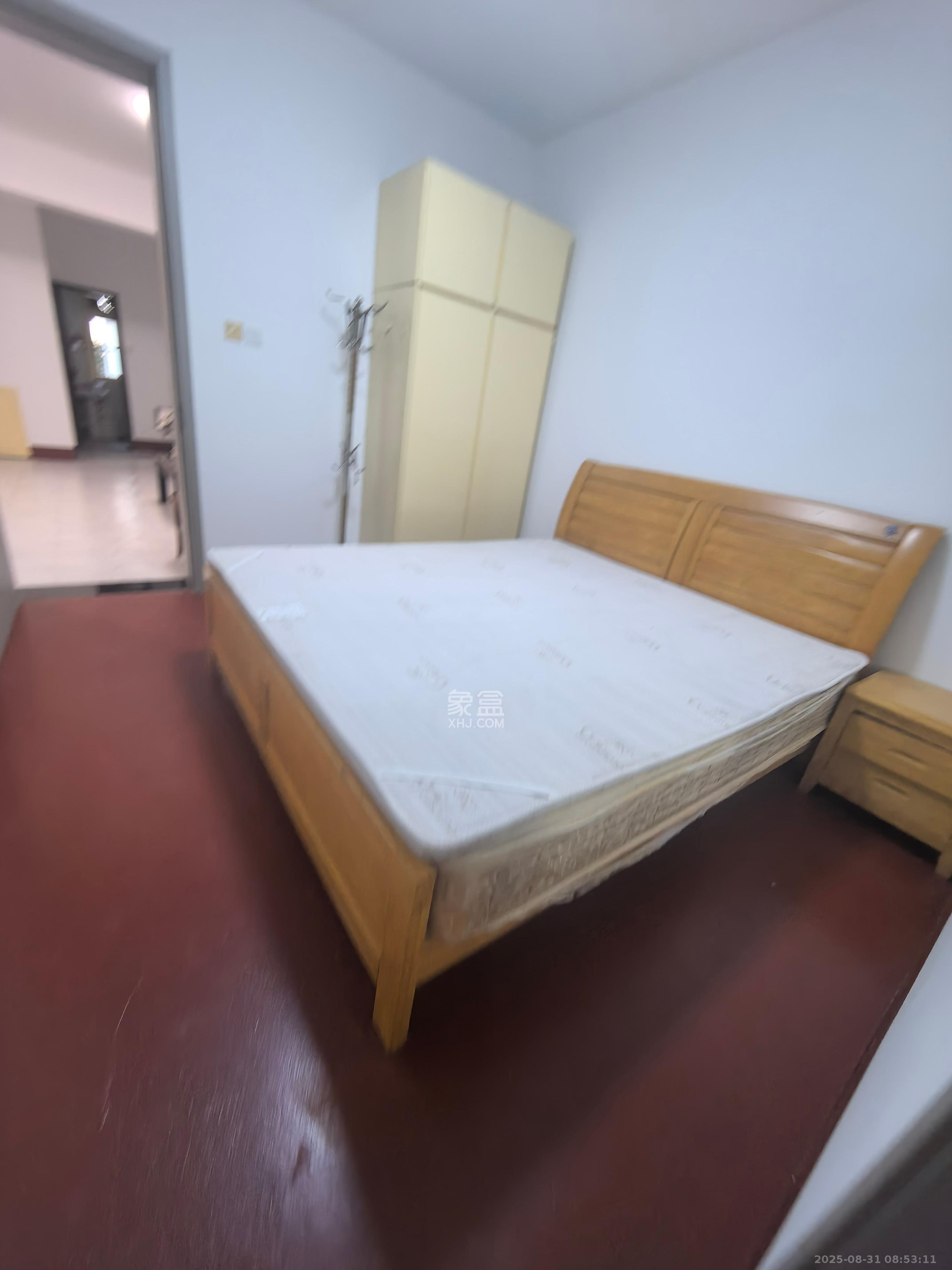 省政府机关二院  3室1厅1卫    2500.0元/月 省政府机关二院  3室1厅1卫    2500.0元/月室内图