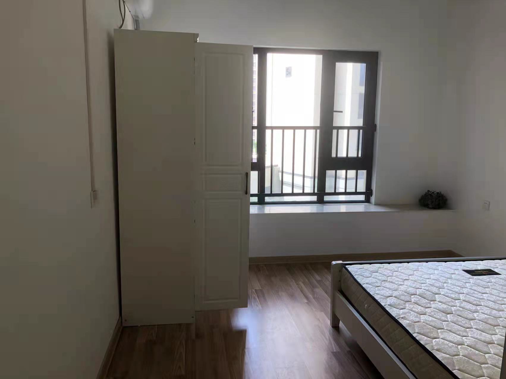 融创海口一号 4室2厅1卫 5000.0元/月 融创海口一号 4室2厅1卫 5000.0元/月室内图