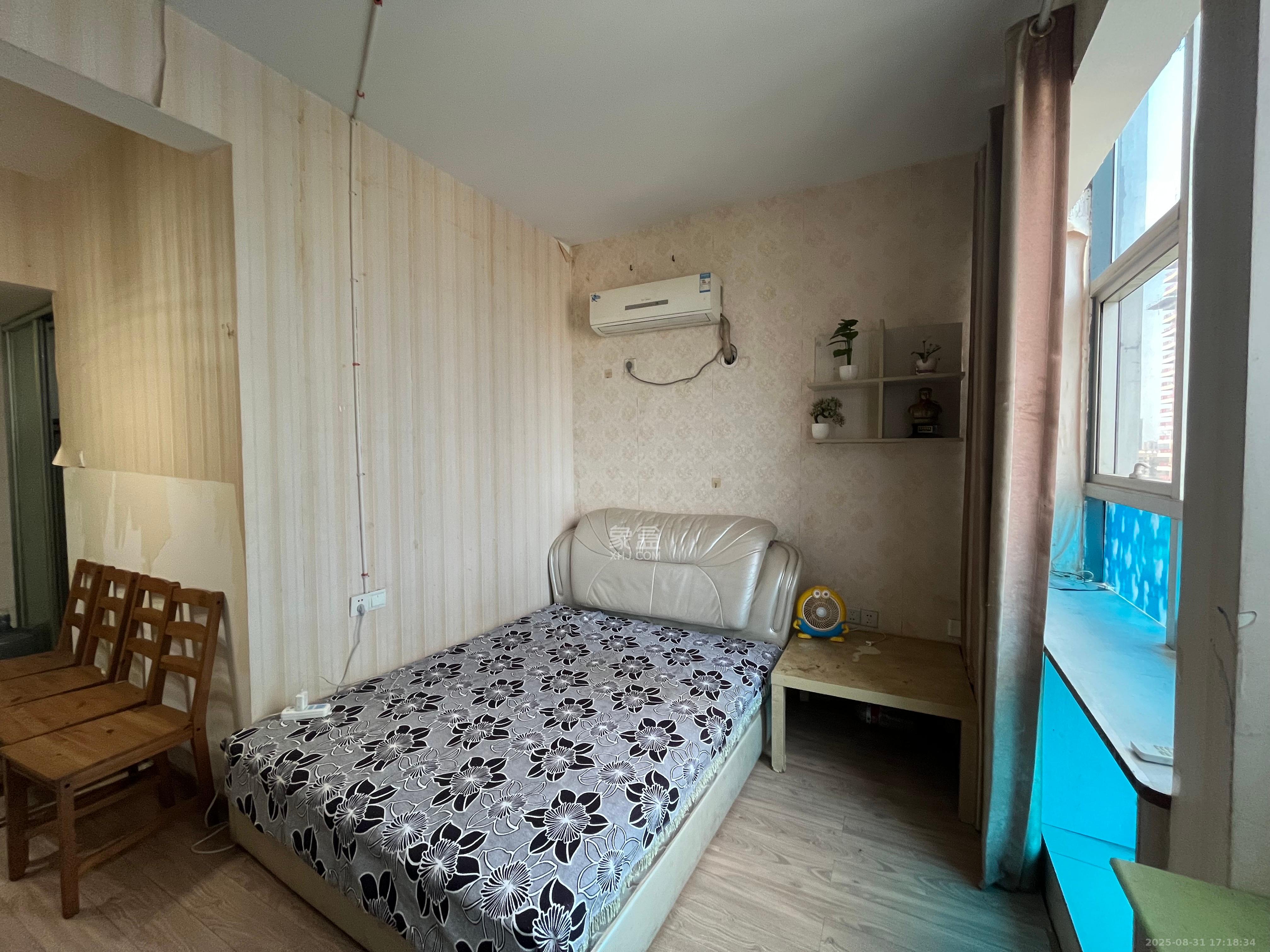 红星国际星城 1室1厅1卫 1500.0元/月 红星国际星城 1室1厅1卫 1500.0元/月室内图