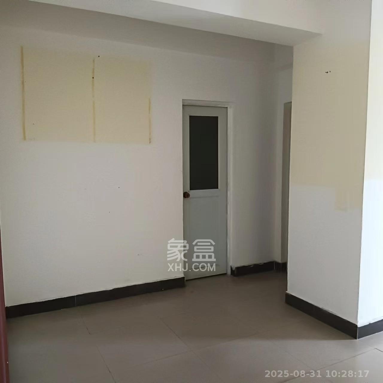 国储电脑城 2室1厅1卫 1700.0元/月 国储电脑城 2室1厅1卫 1700.0元/月室内图