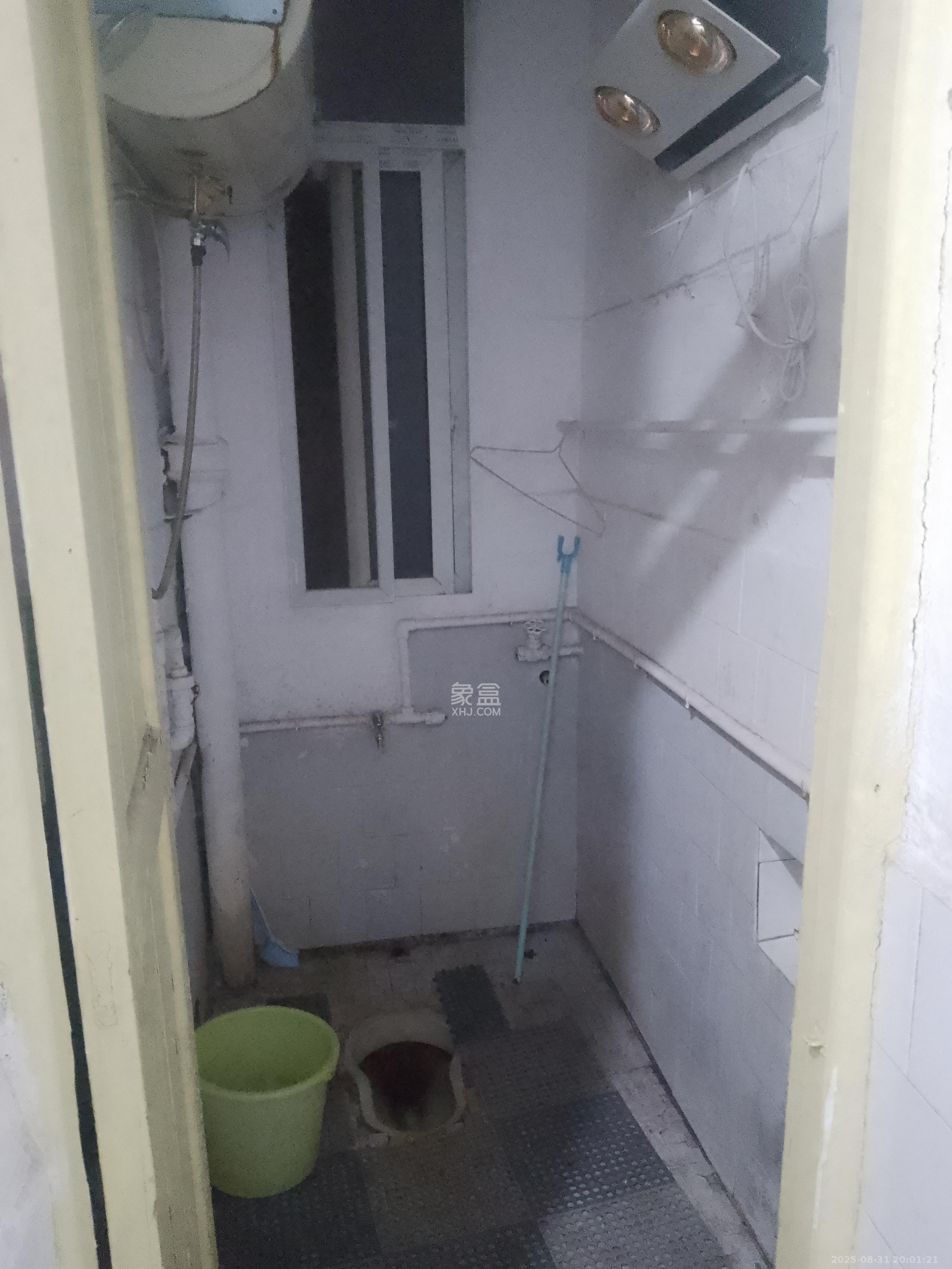 东瓜山二村  1室1厅1卫    800.0元/月室内图