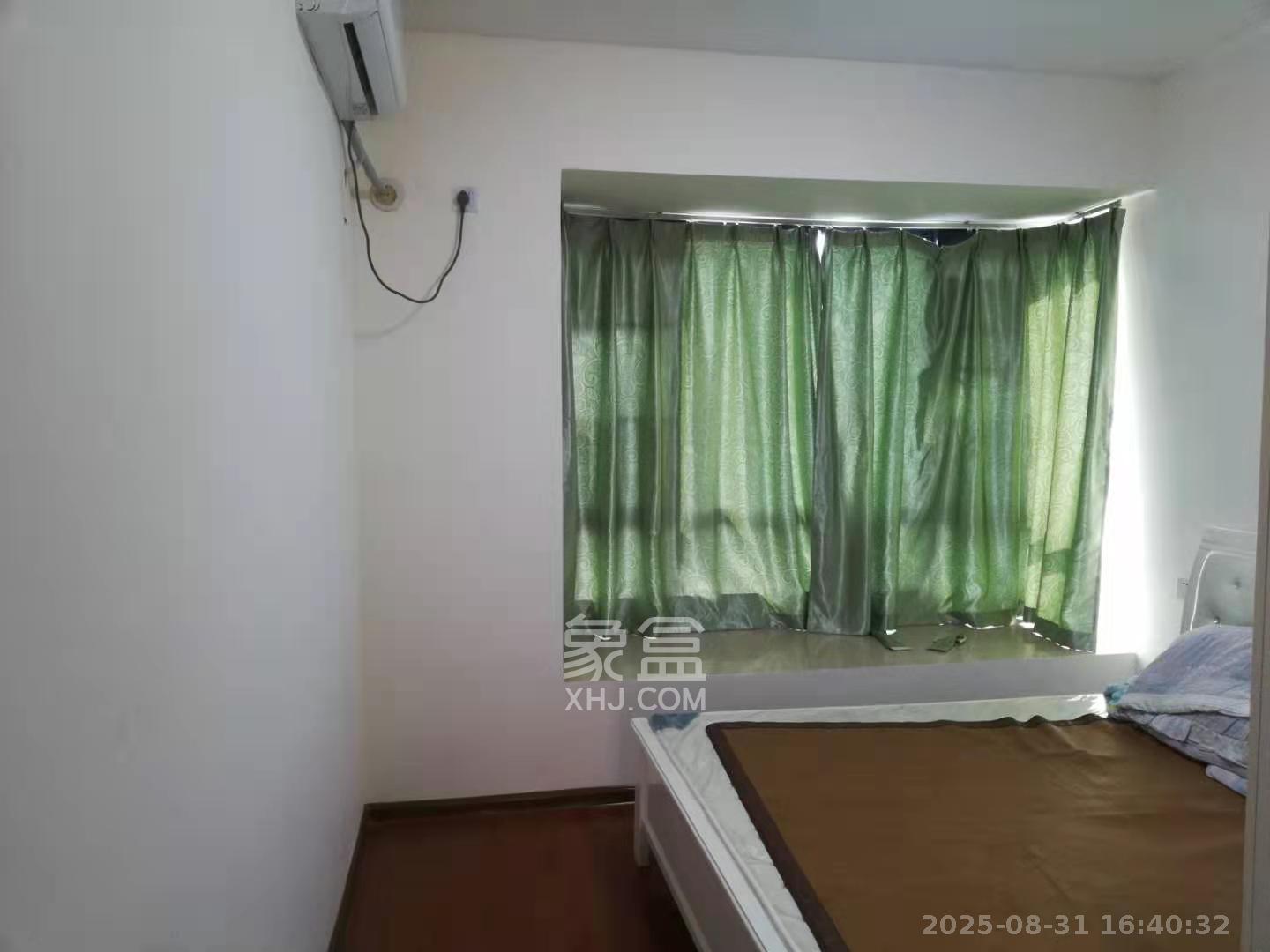 荣悦台 2室2厅1卫 3200.0元/月 荣悦台 2室2厅1卫 3200.0元/月室内图