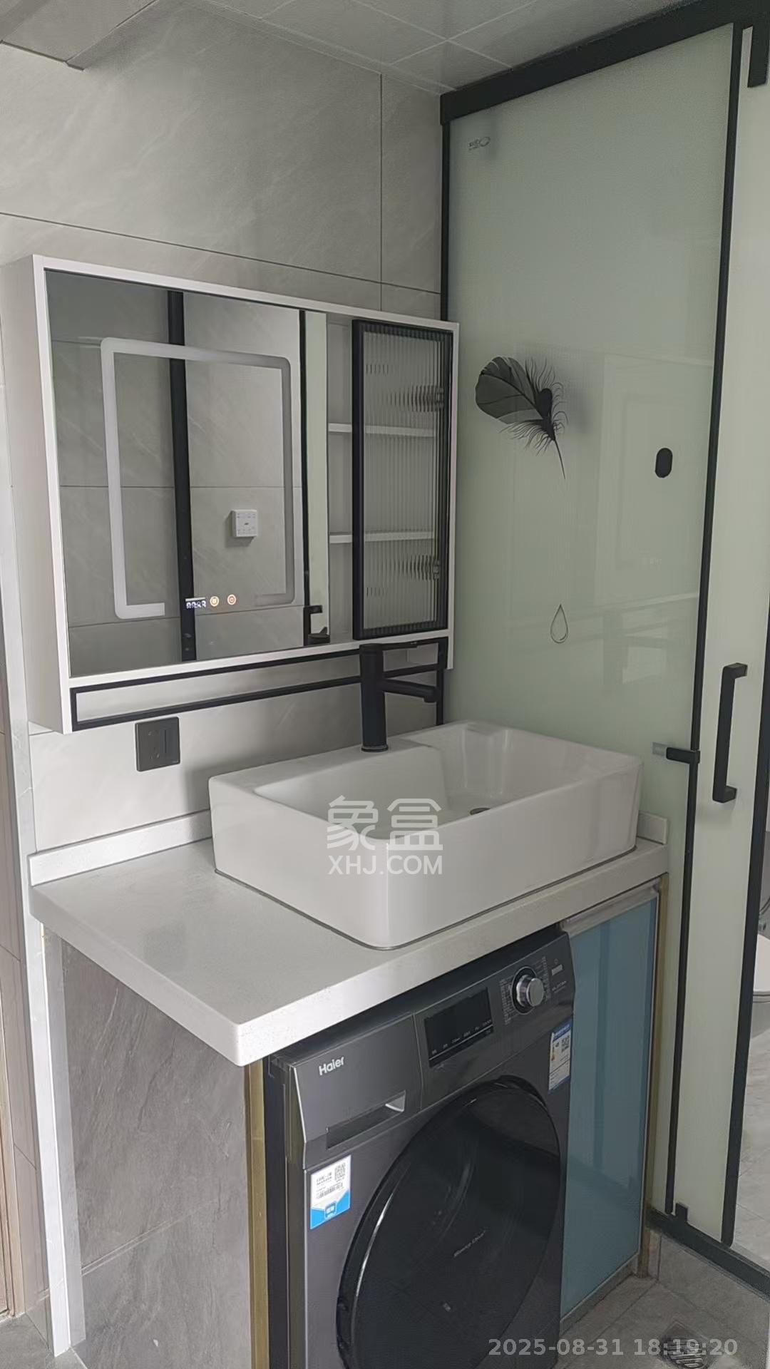 新城悦隽公园  2室1厅1卫    1800.0元/月室内图