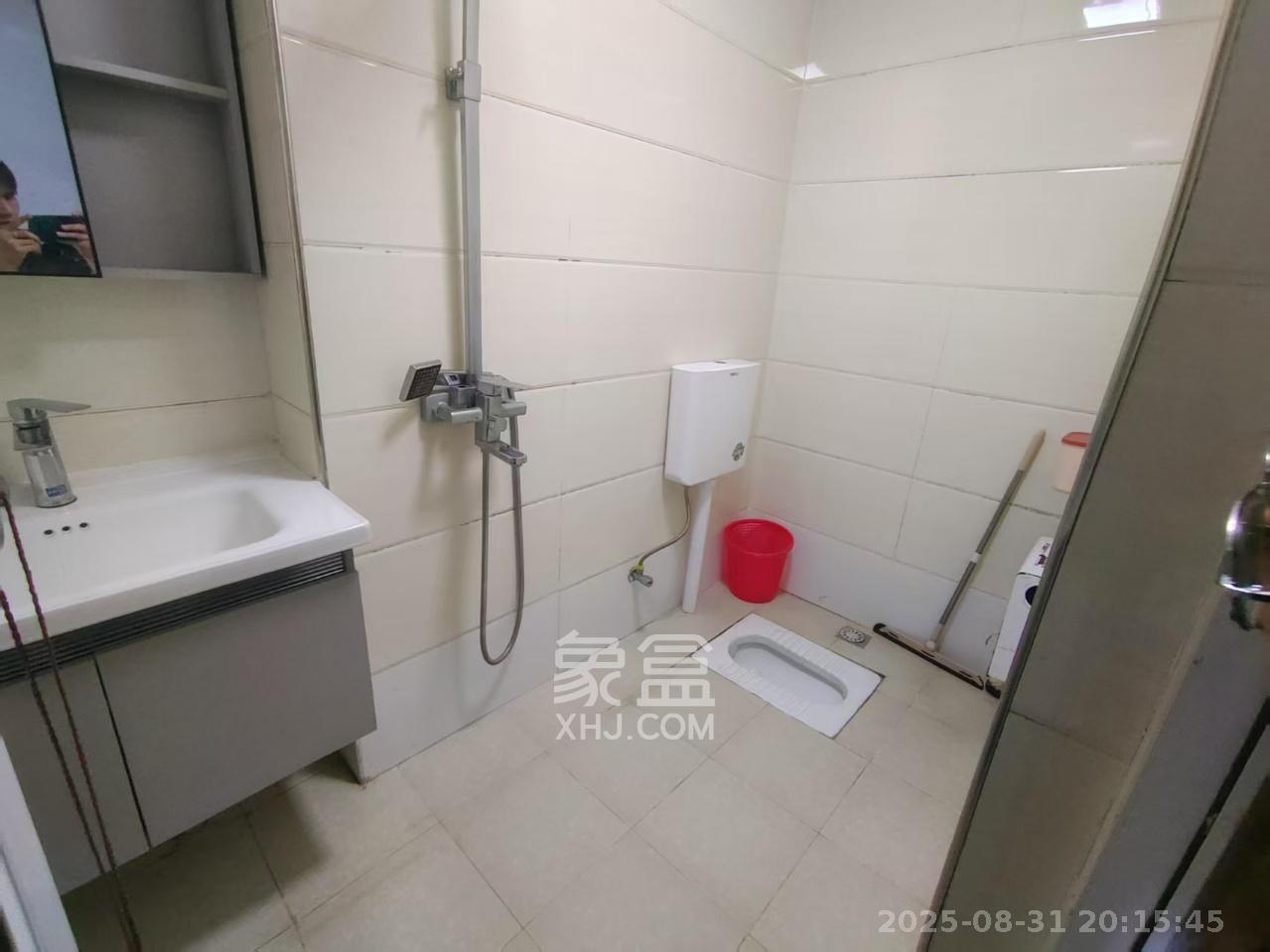 怡海星城  1室1厅1卫    900.0元/月 怡海星城  1室1厅1卫    900.0元/月