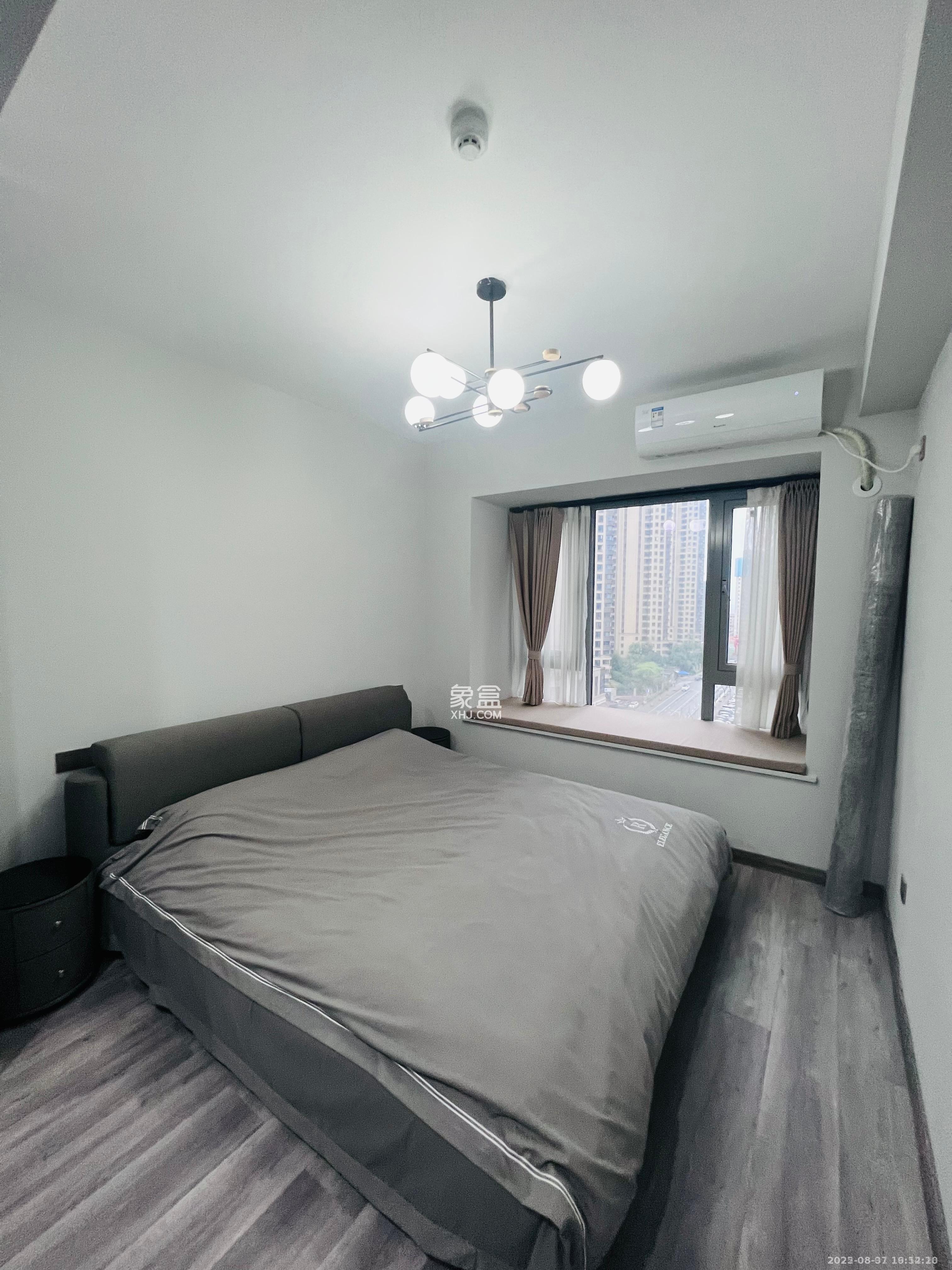 保利天禧D区 2室2厅1卫 4100.0元/月 保利天禧D区 2室2厅1卫 4100.0元/月室内图