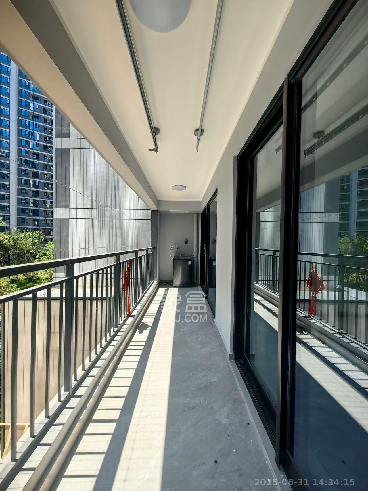 万科森林公园  4室2厅2卫    4000.0元/月 万科森林公园  4室2厅2卫    4000.0元/月室内图