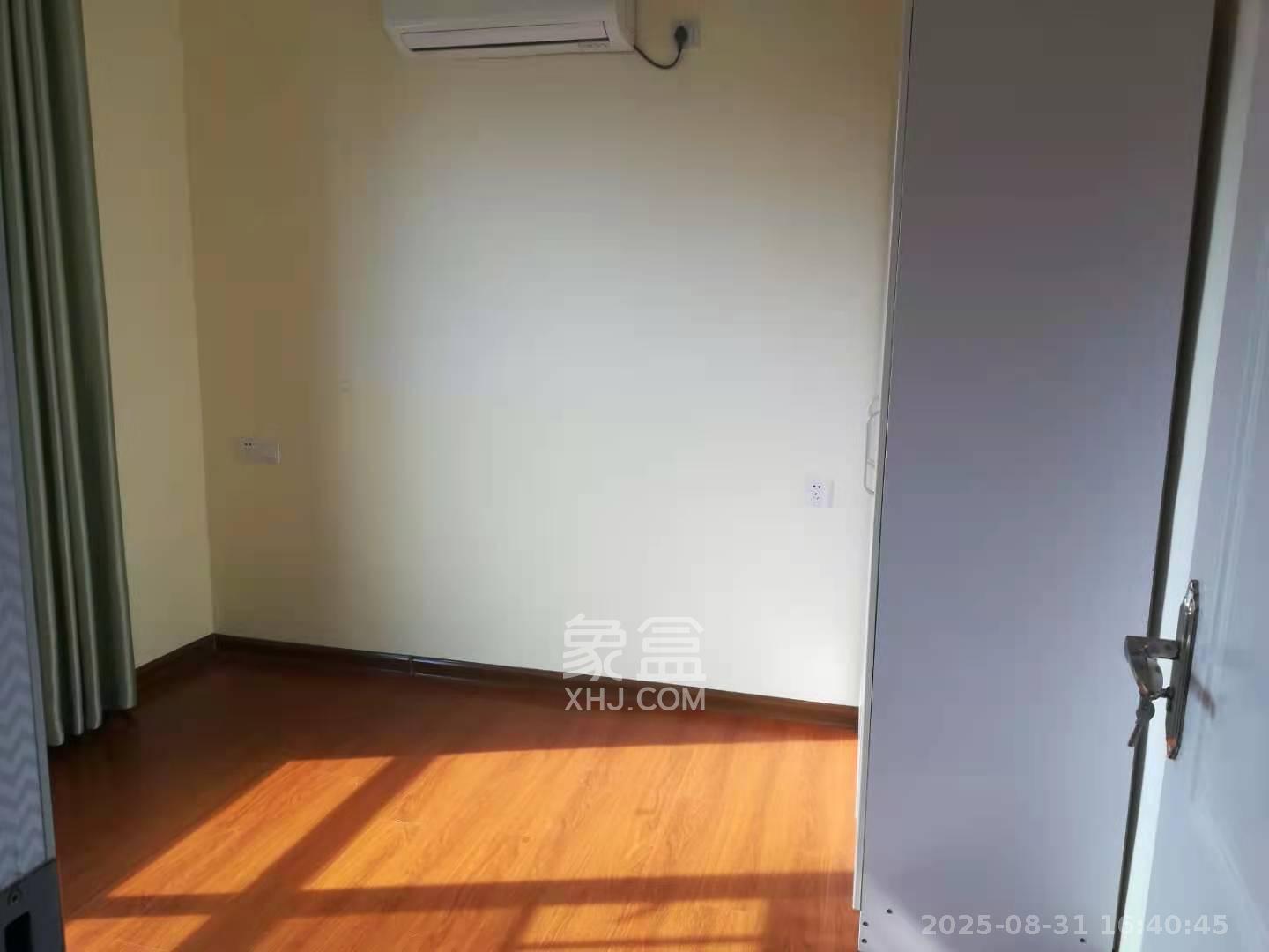 荣悦台  2室2厅1卫    3200.0元/月室内图