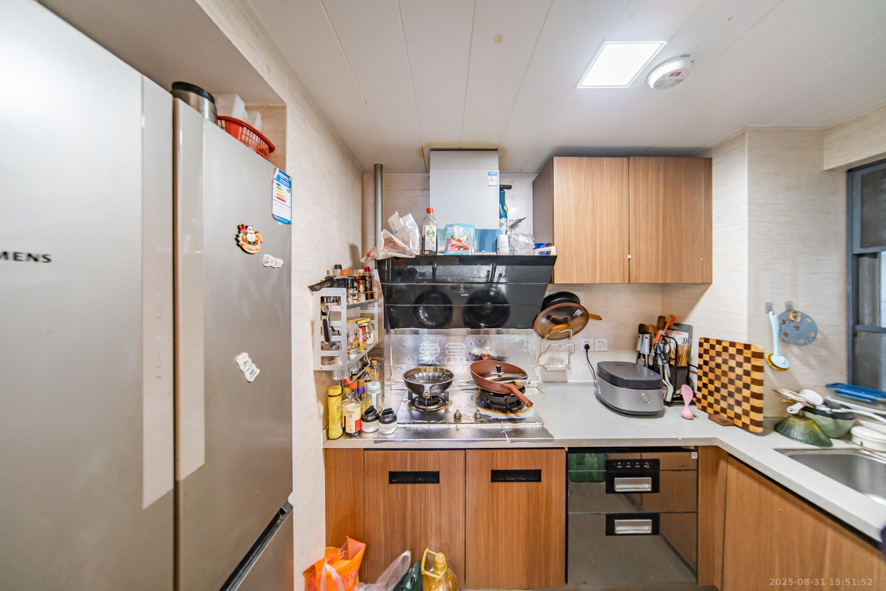 万科白鹭郡  3室2厅2卫    100.0万 万科白鹭郡  3室2厅2卫    100.0万厨房