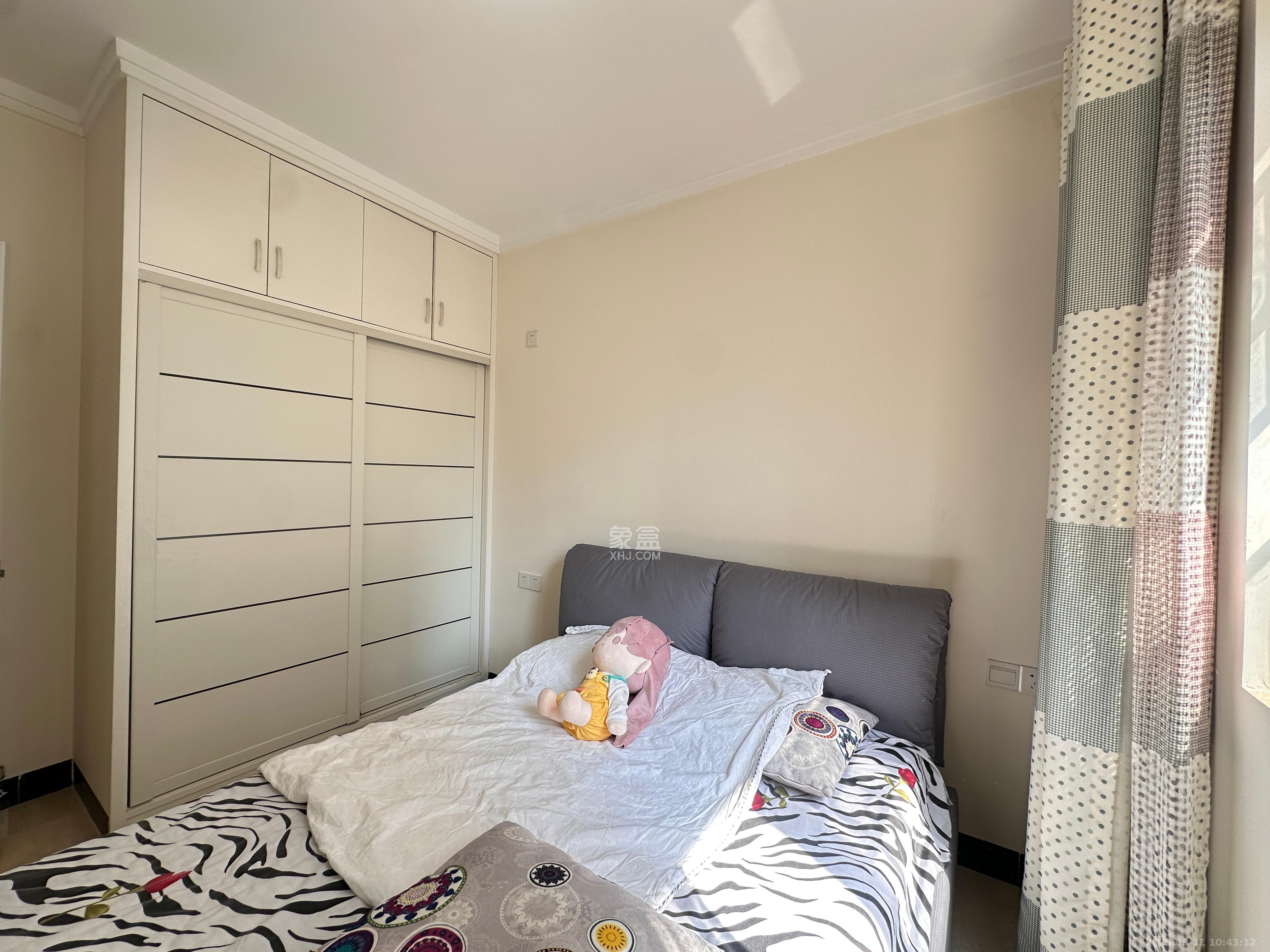 雨花公馆(紫苔名苑) 3室2厅1卫 3100.0元/月 雨花公馆(紫苔名苑) 3室2厅1卫 3100.0元/月室内图