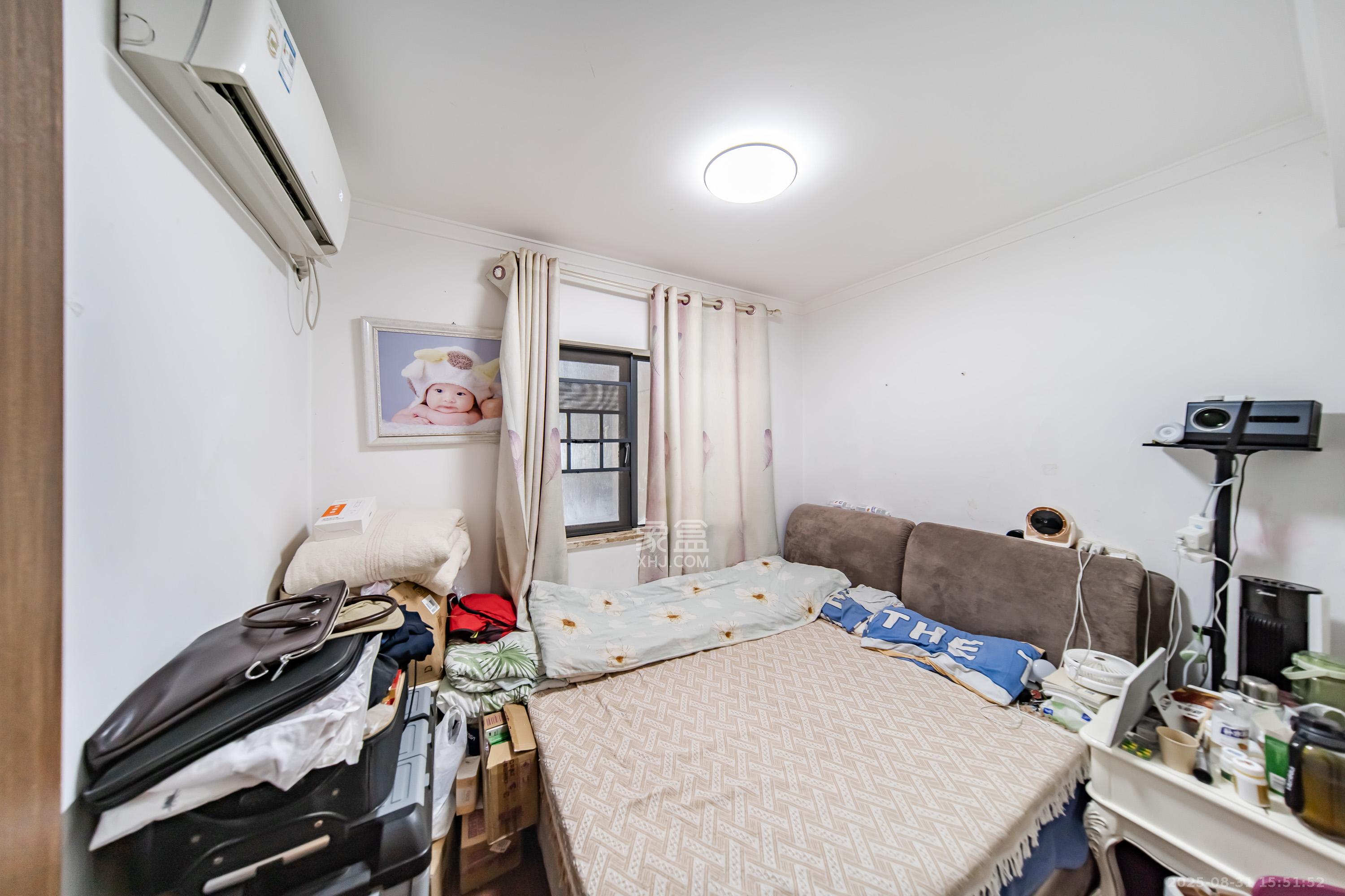 万科白鹭郡  3室2厅2卫    100.0万 万科白鹭郡  3室2厅2卫    100.0万卧室