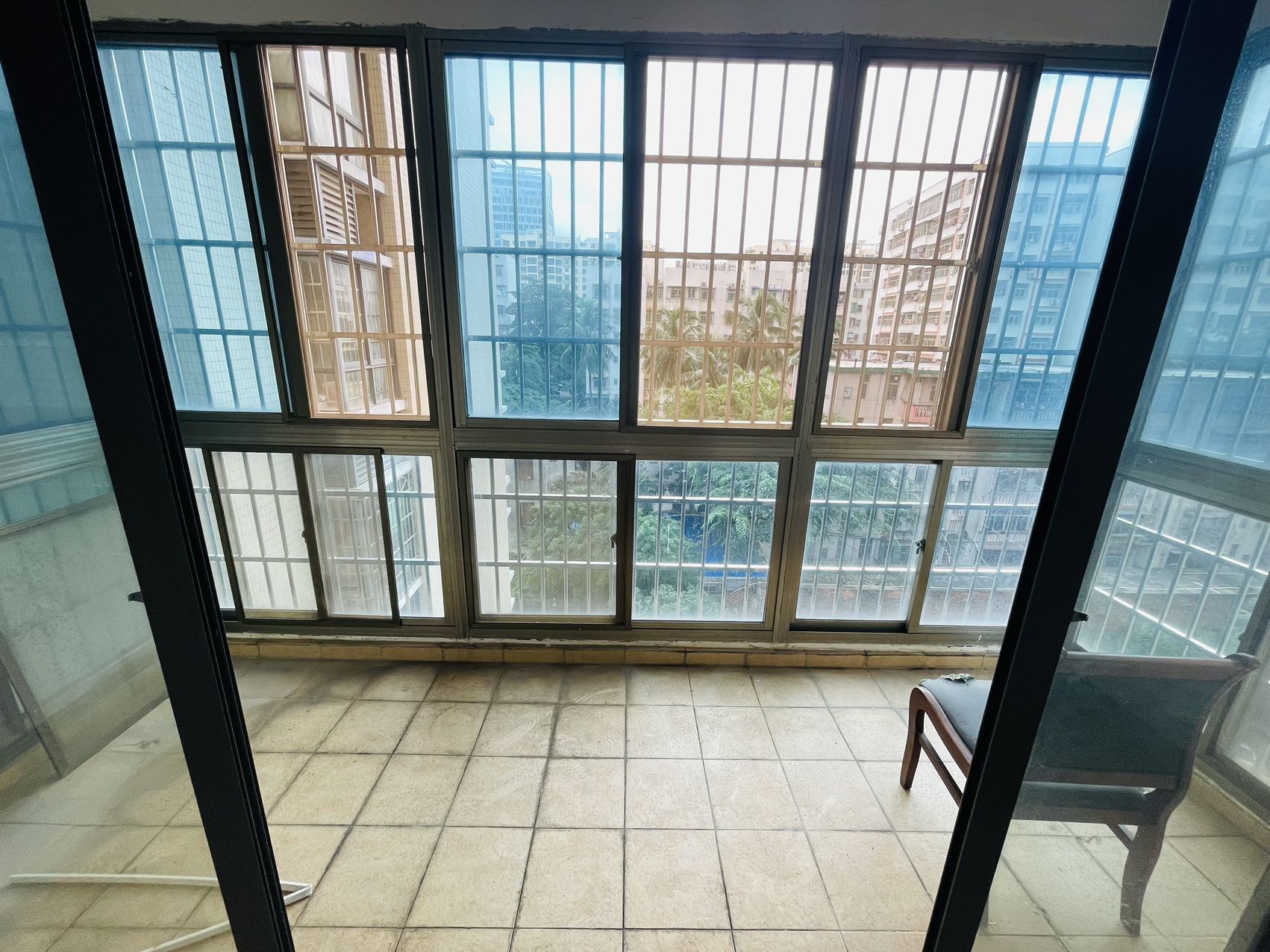 金海广场 4室2厅2卫 3300.0元/月 金海广场 4室2厅2卫 3300.0元/月室内图