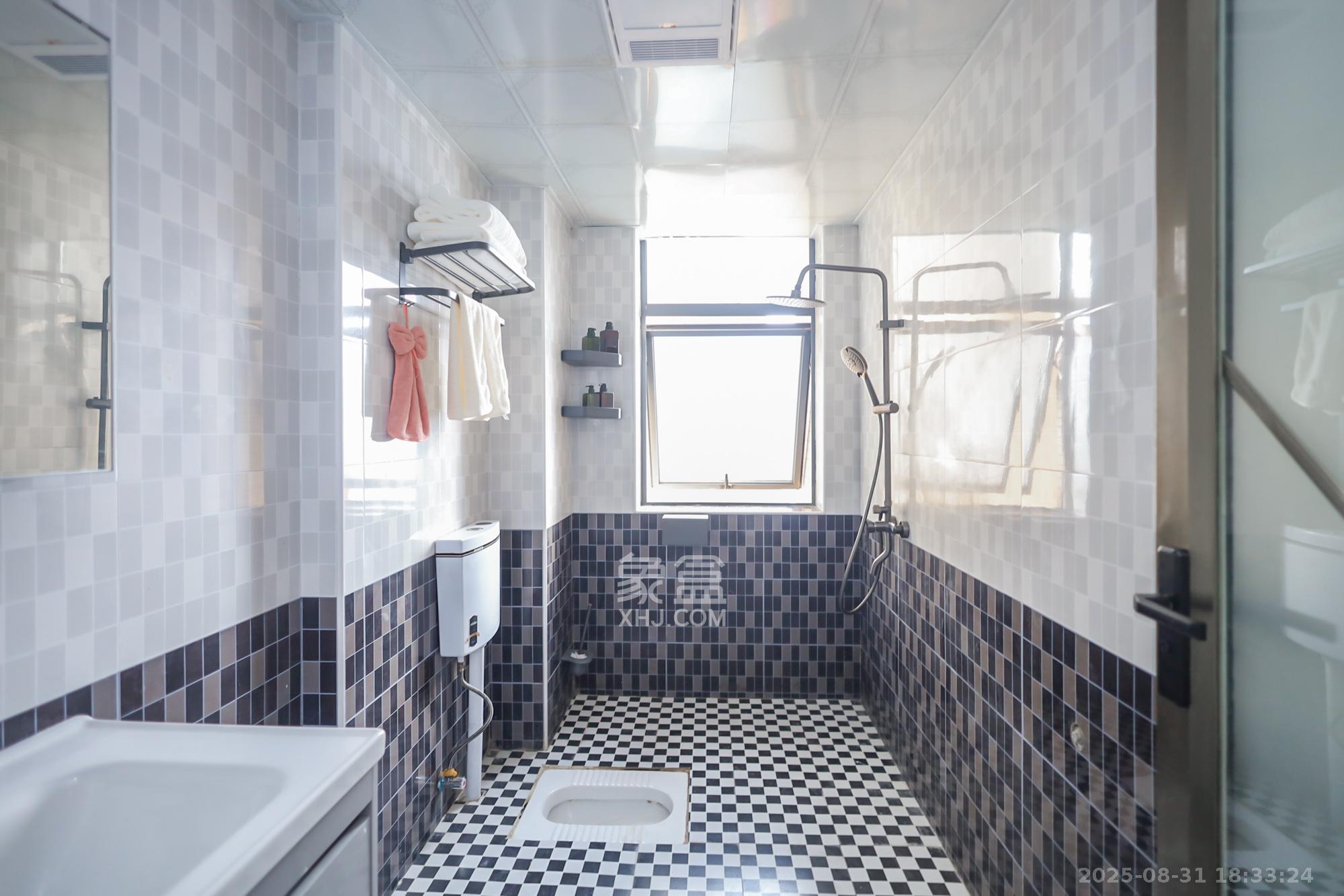 兰亭都荟(璟峰苑) 3室2厅2卫 128.0万 兰亭都荟(璟峰苑) 3室2厅2卫 128.0万卫生间