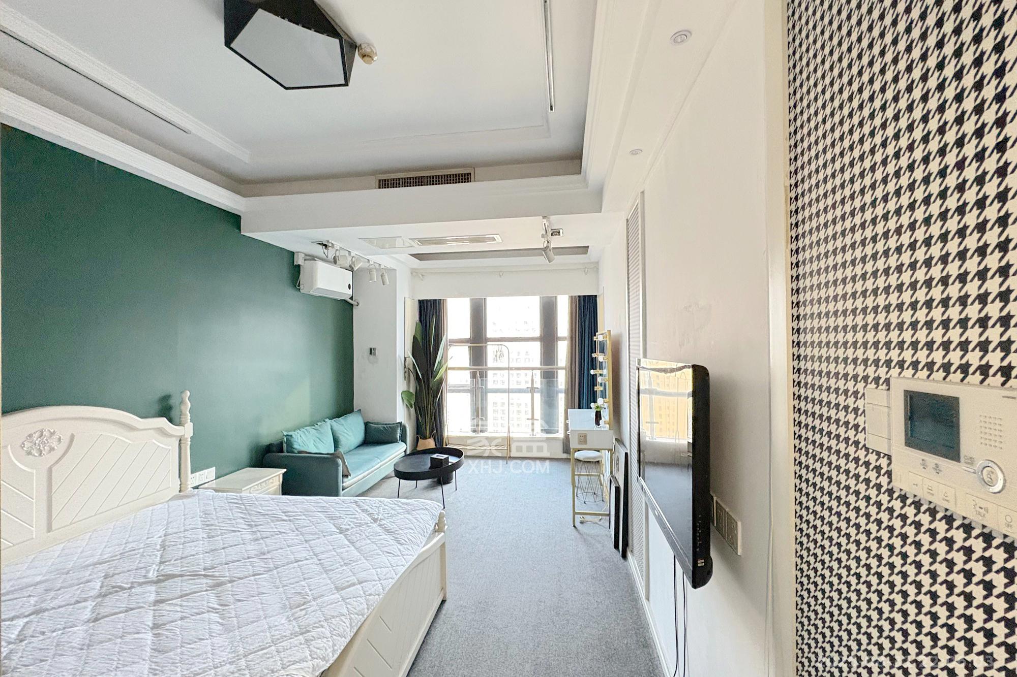 壹号公馆  1室1厅0卫    42.0万