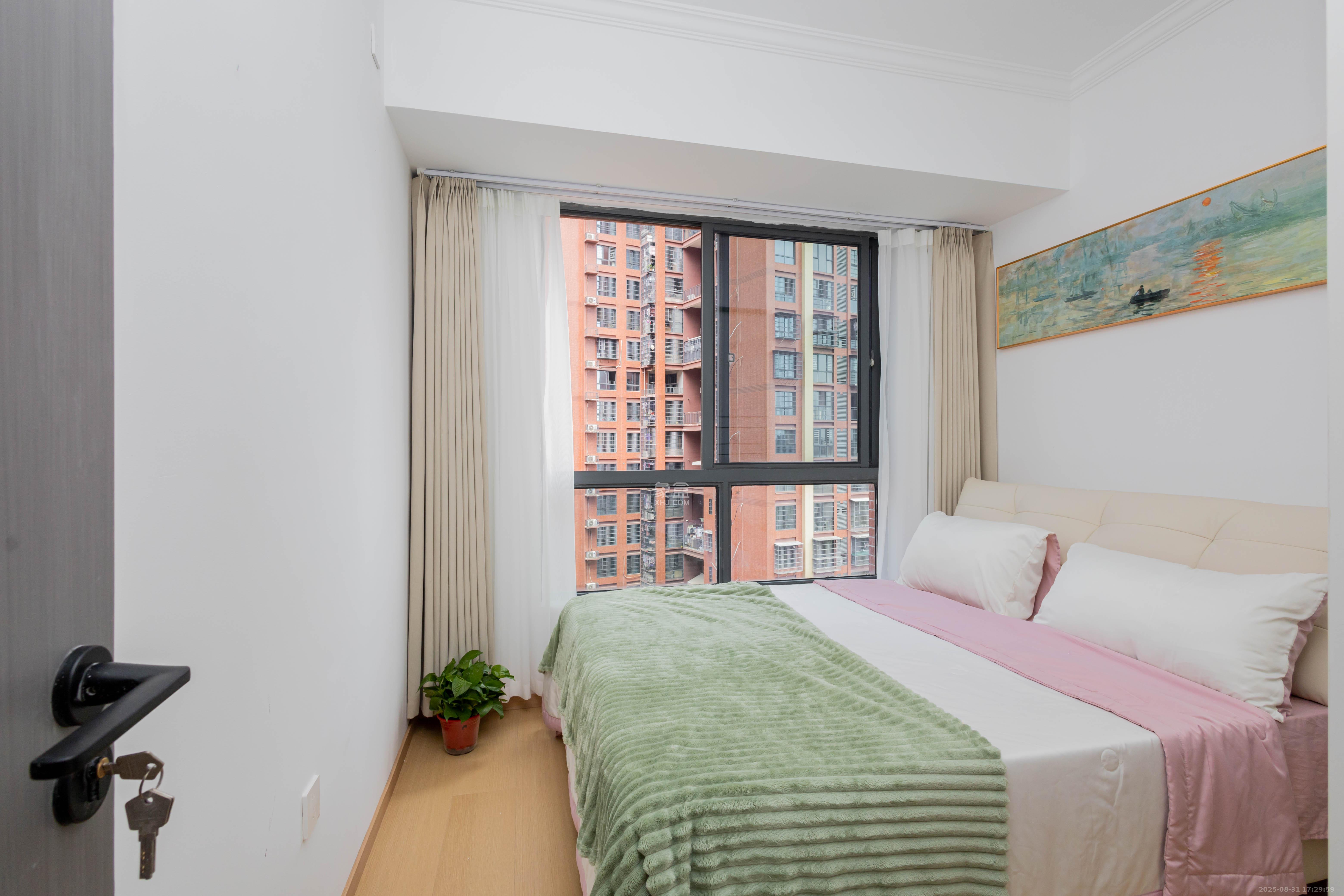 海德公园  4室2厅2卫    86.8万 海德公园  4室2厅2卫    86.8万卧室