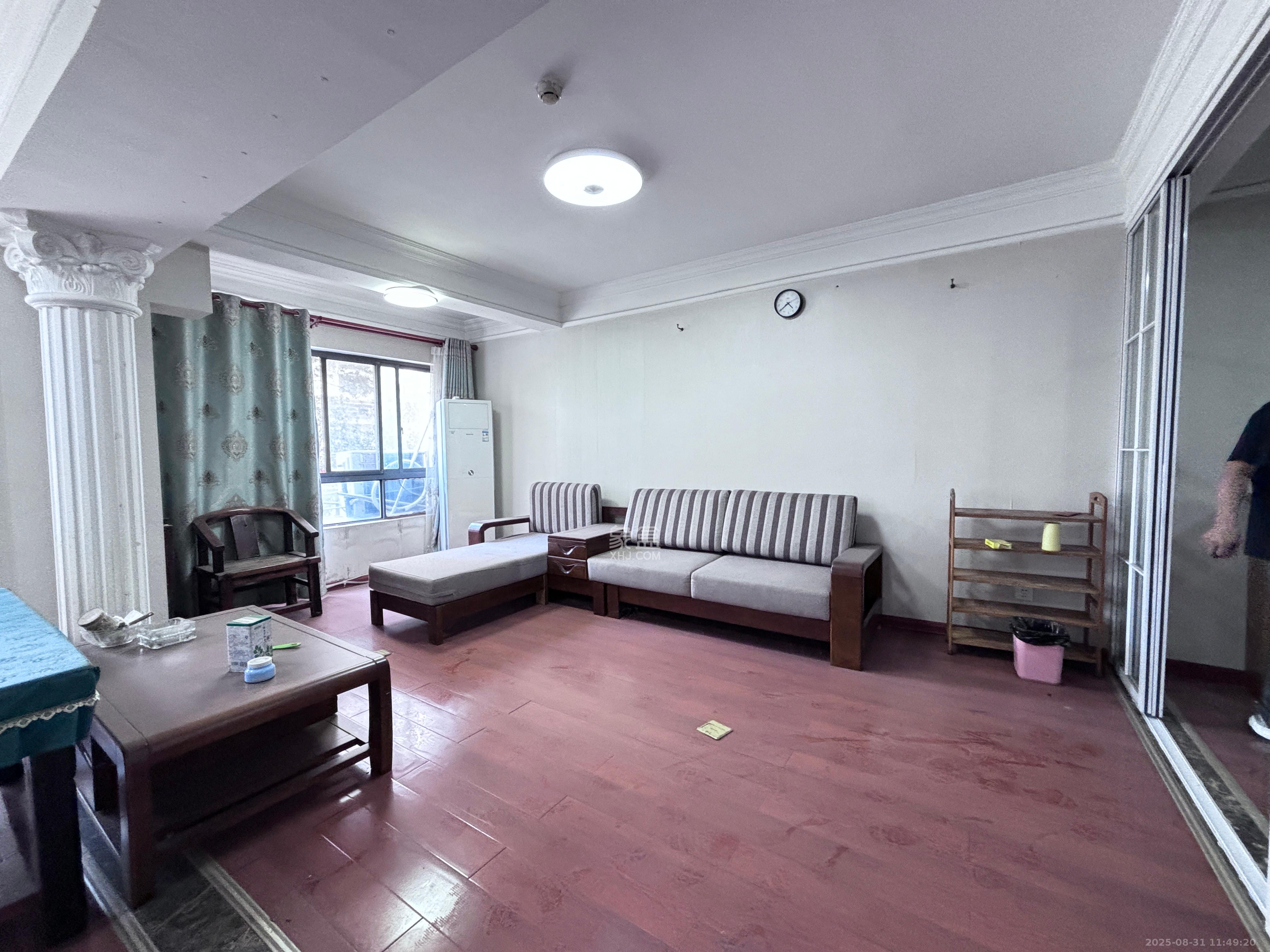 上峰苑(兰亭玥岛) 1室1厅1卫 2100.0元/月 上峰苑(兰亭玥岛) 1室1厅1卫 2100.0元/月室内图