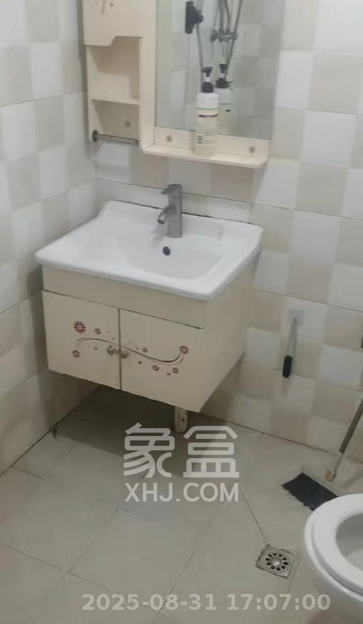 才子佳郡  1室1厅1卫   1000.00元/月室内图