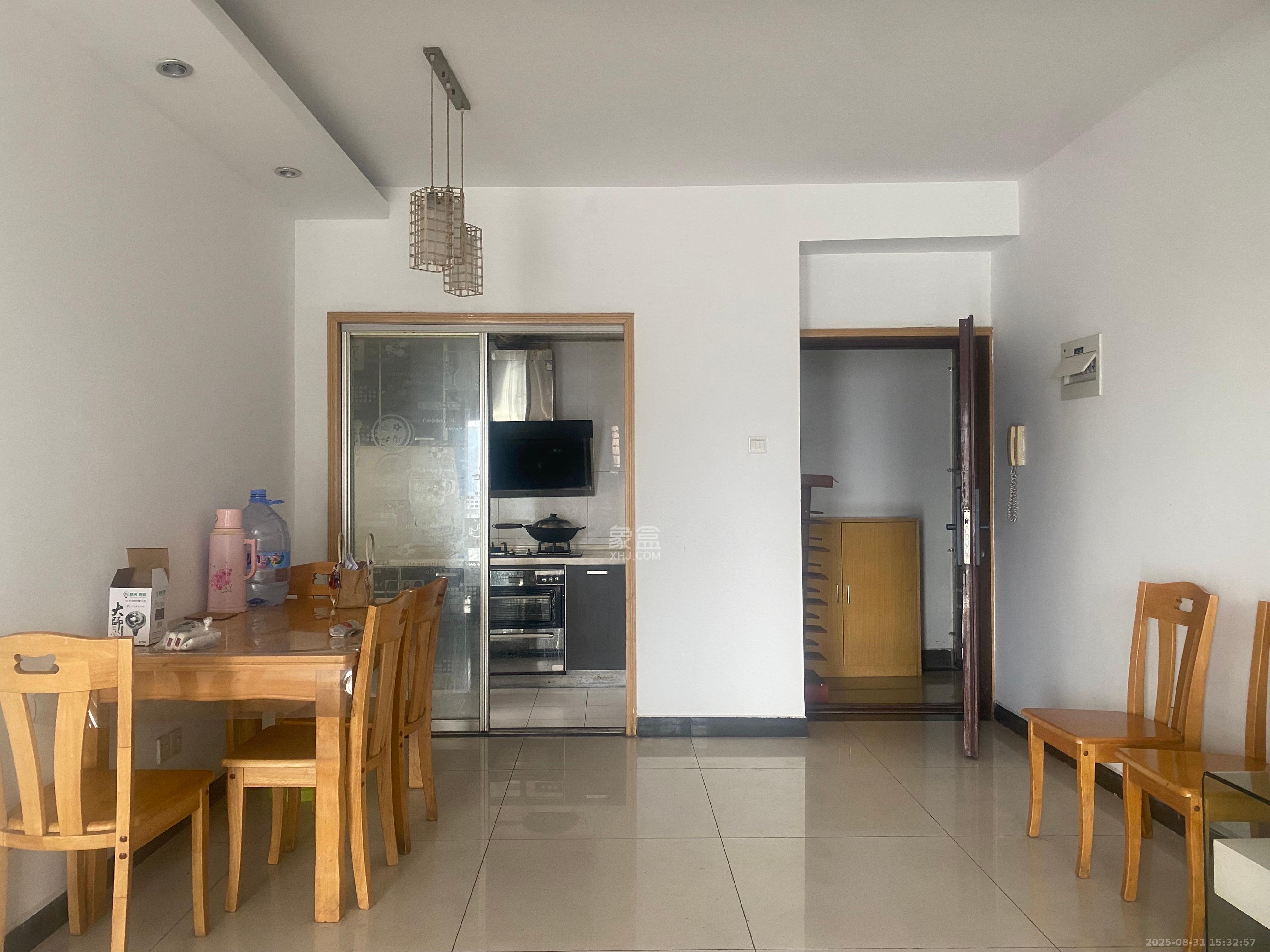 和庄 3室2厅2卫 2000.0元/月 和庄 3室2厅2卫 2000.0元/月室内图