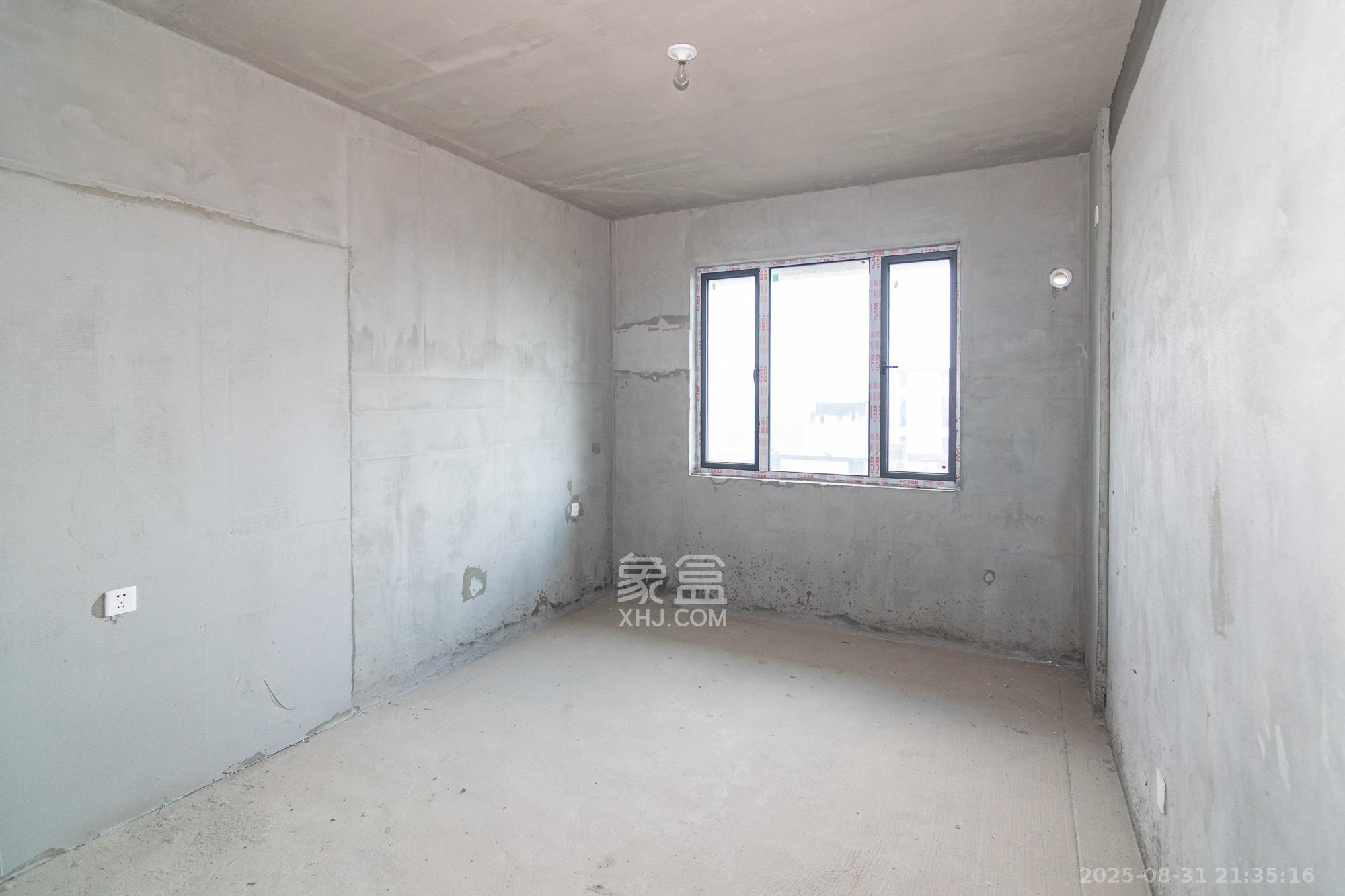 澳海望洲府  3室1厅2卫    52.0万卧室