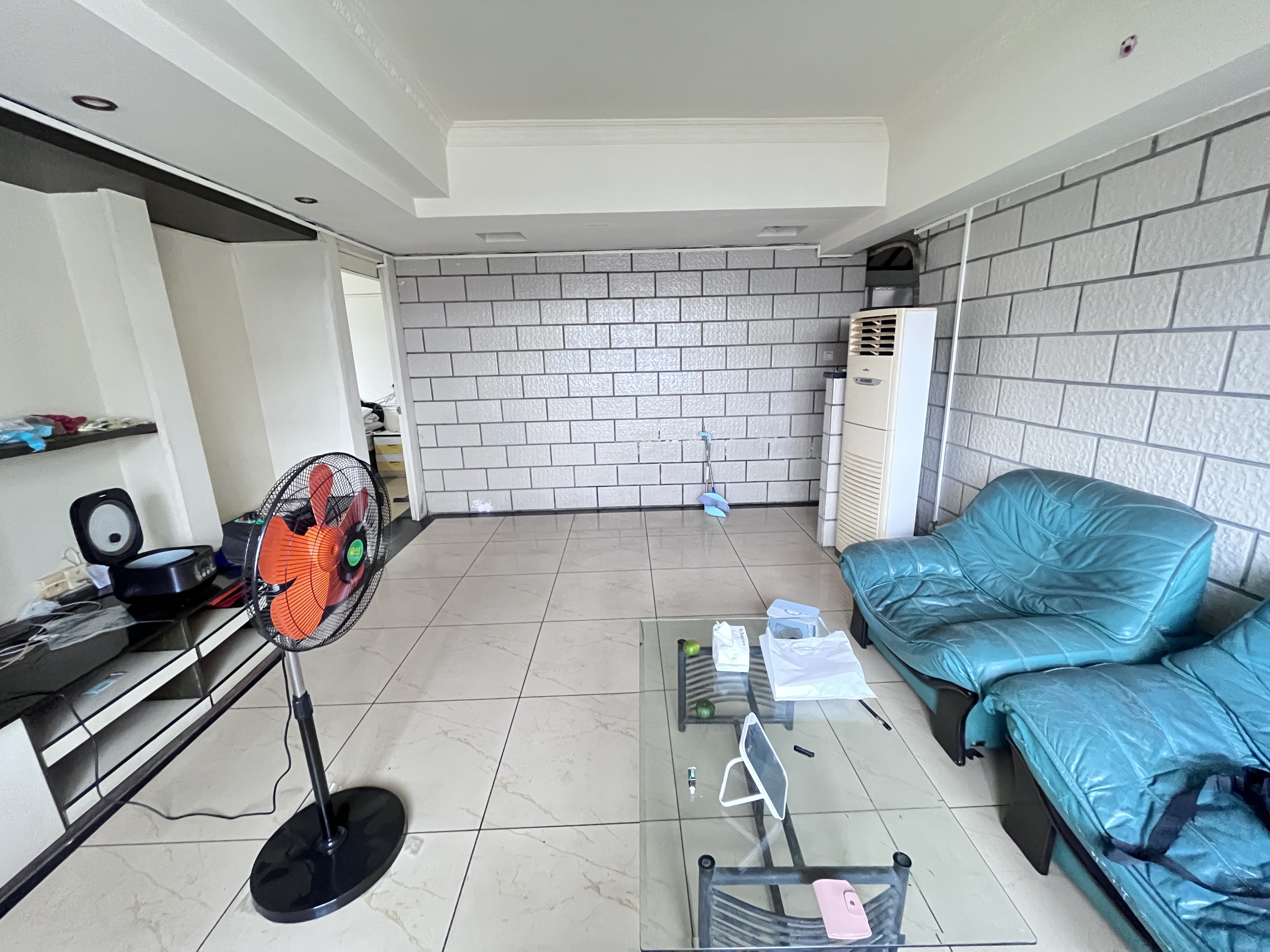 电力村 3室2厅1卫 1900.0元/月 电力村 3室2厅1卫 1900.0元/月室内图