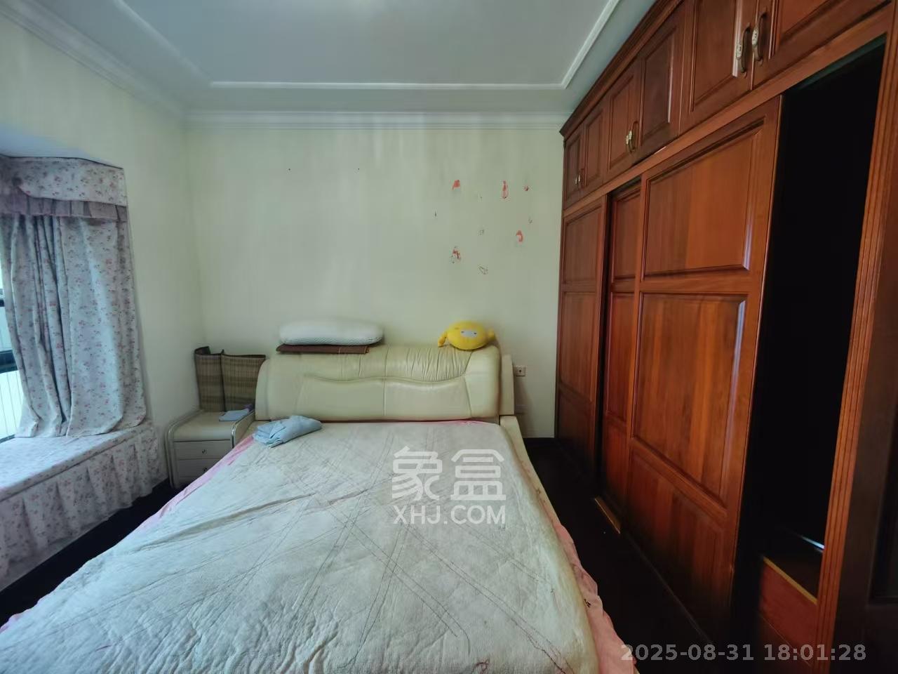 恒大雅苑 3室2厅1卫 2600.0元/月 恒大雅苑 3室2厅1卫 2600.0元/月室内图