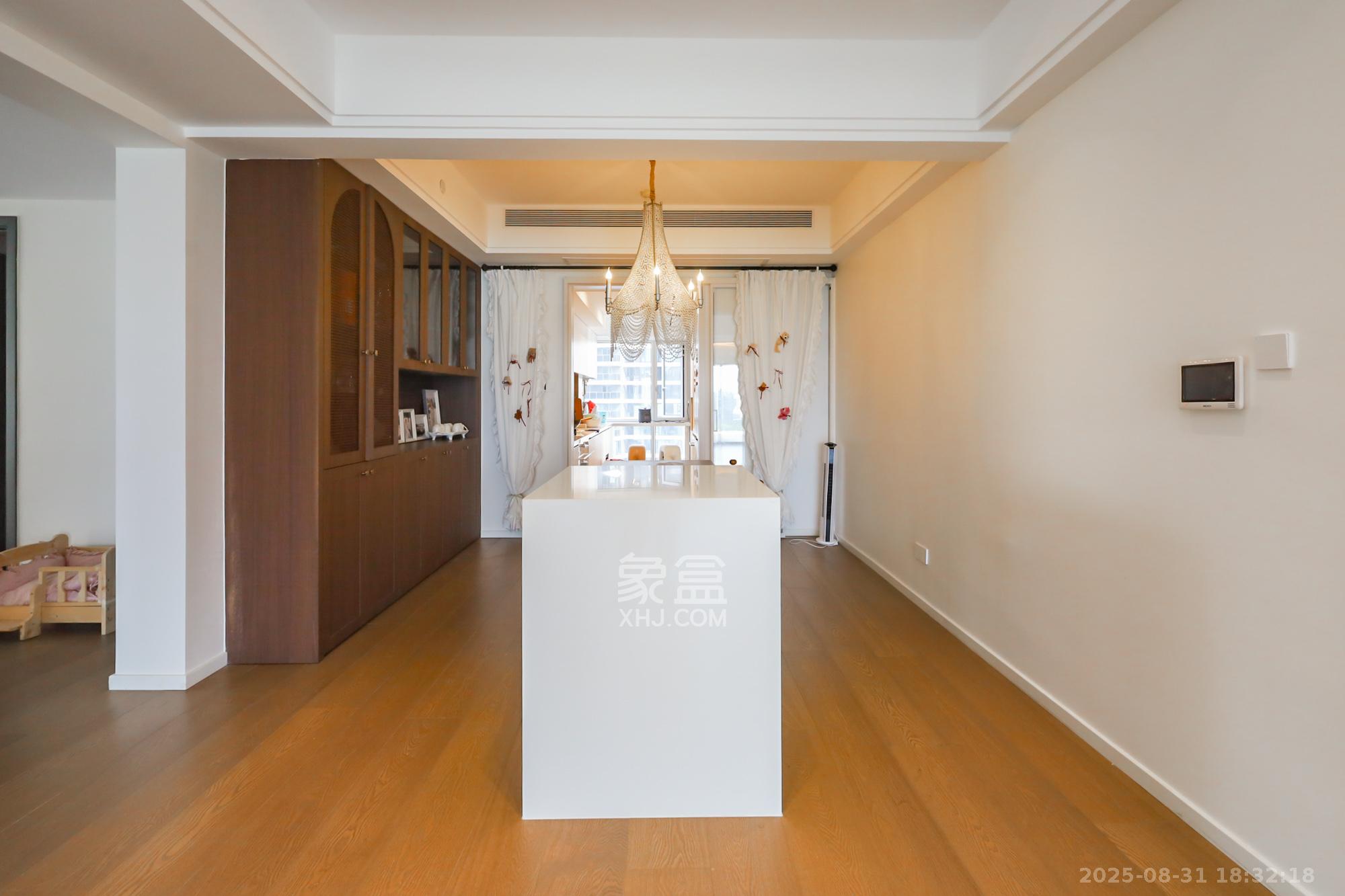 保利天禧C区  4室2厅4卫    650.0万 保利天禧C区  4室2厅4卫    650.0万其他